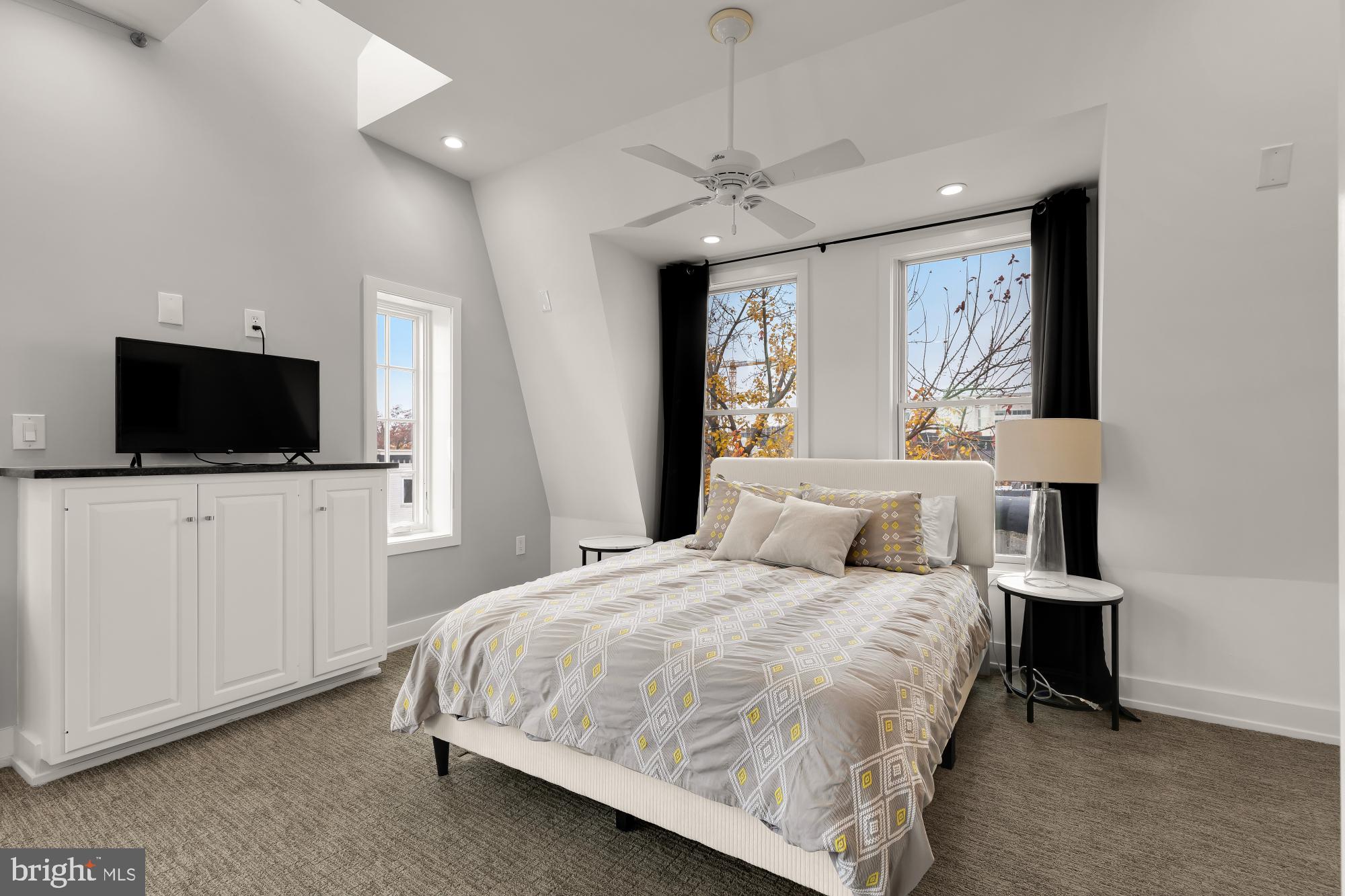 Real estate listing preview #36