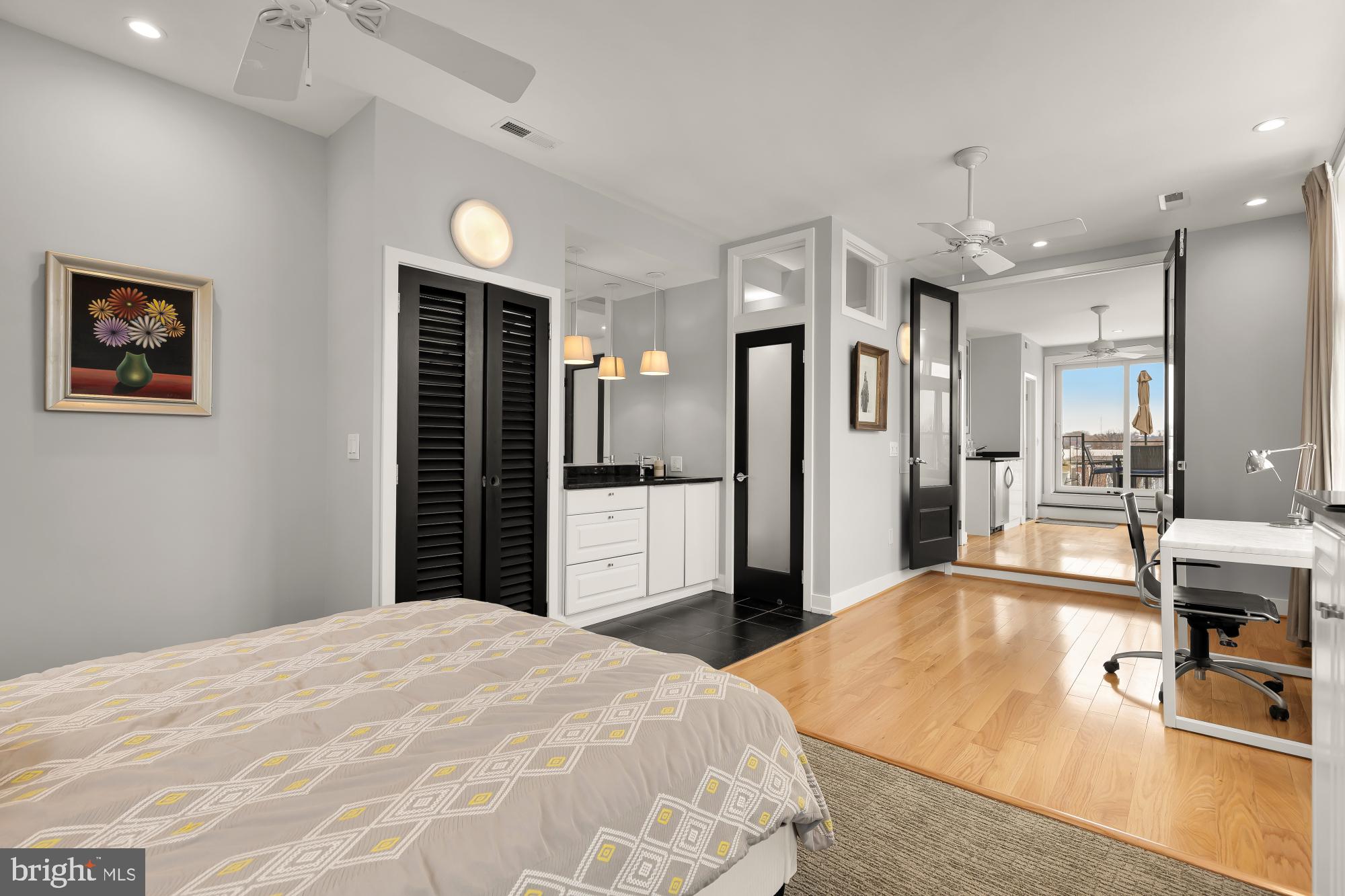 Real estate listing preview #38