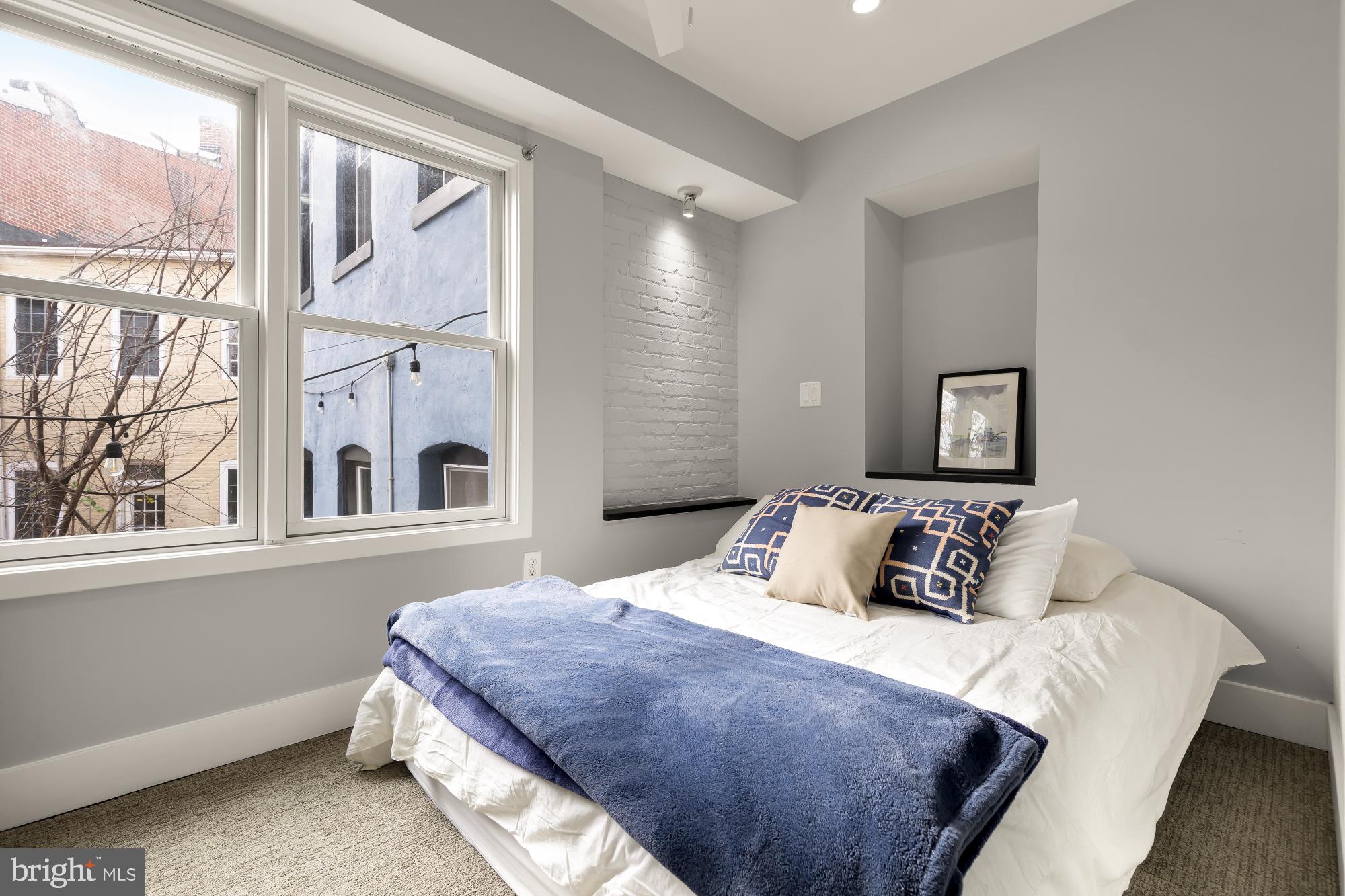 Real estate listing preview #18