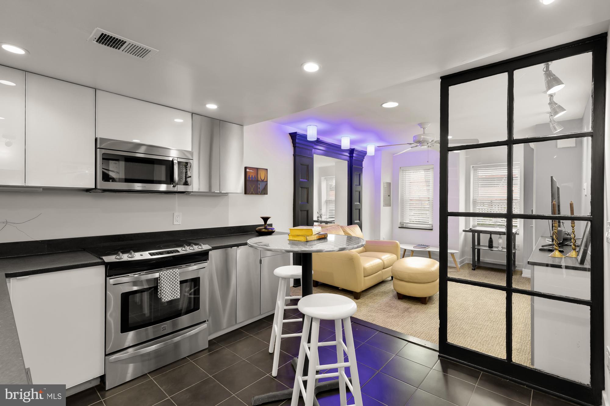 Real estate listing preview #4