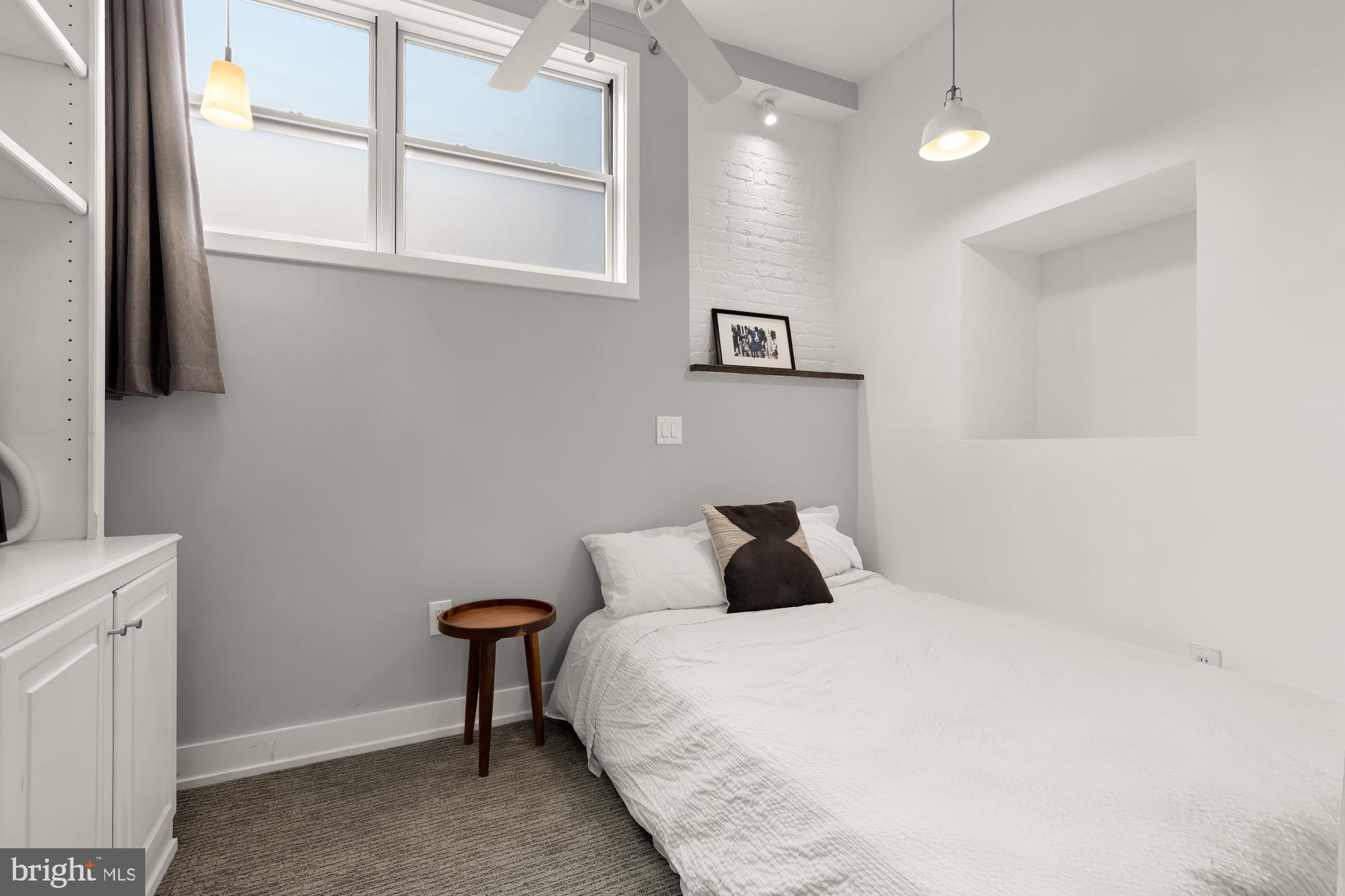 Real estate listing preview #7