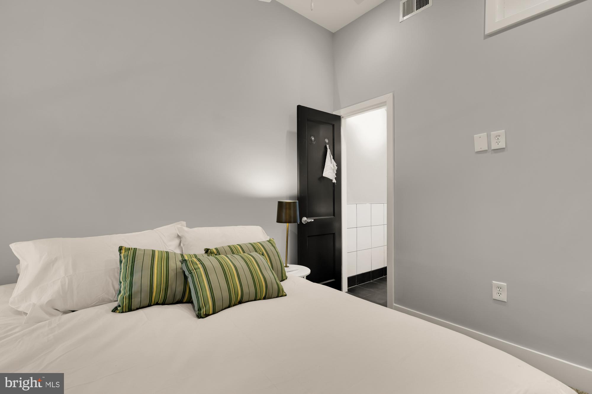 Real estate listing preview #19