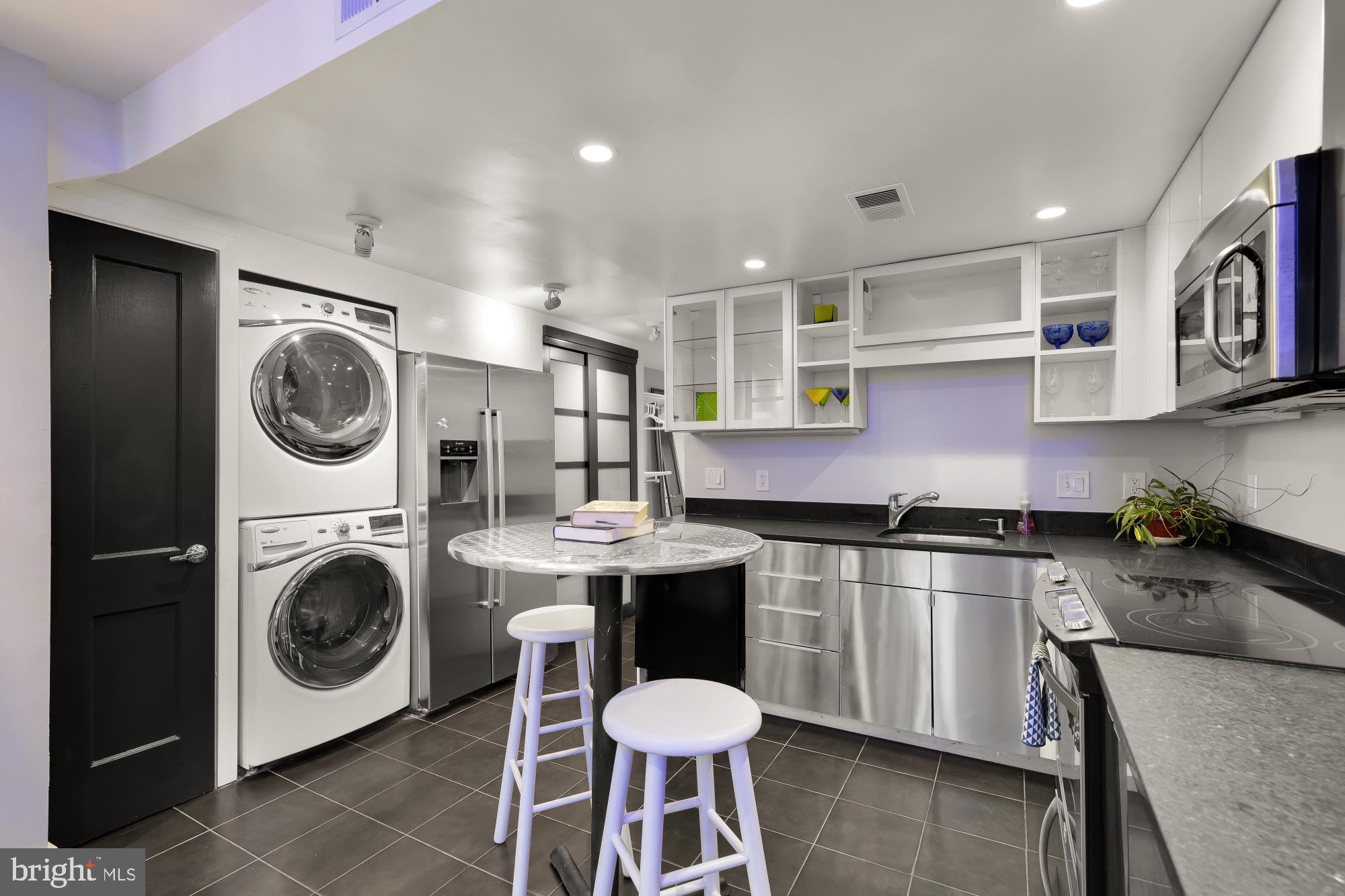 Real estate listing preview #5