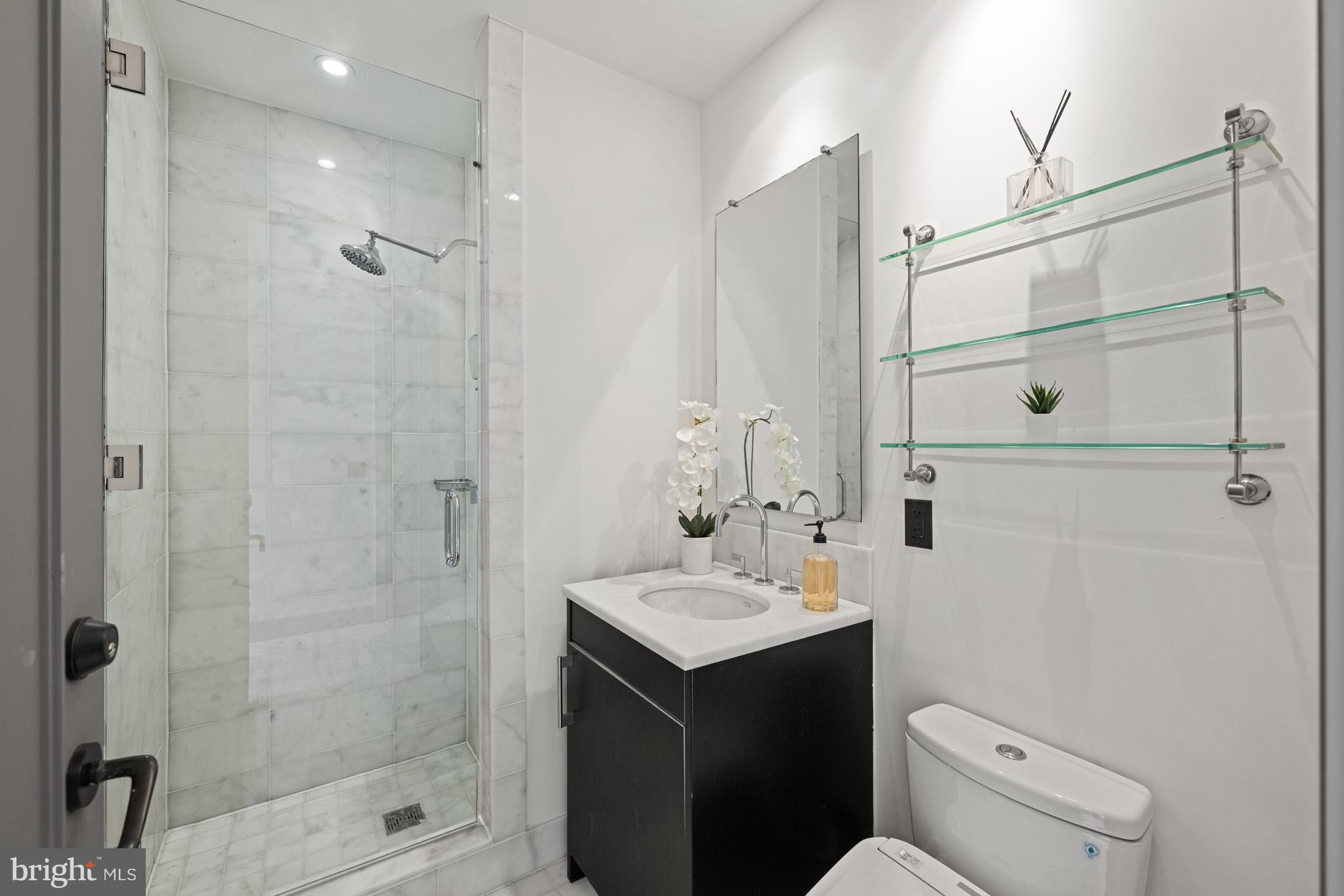 Real estate listing preview #18