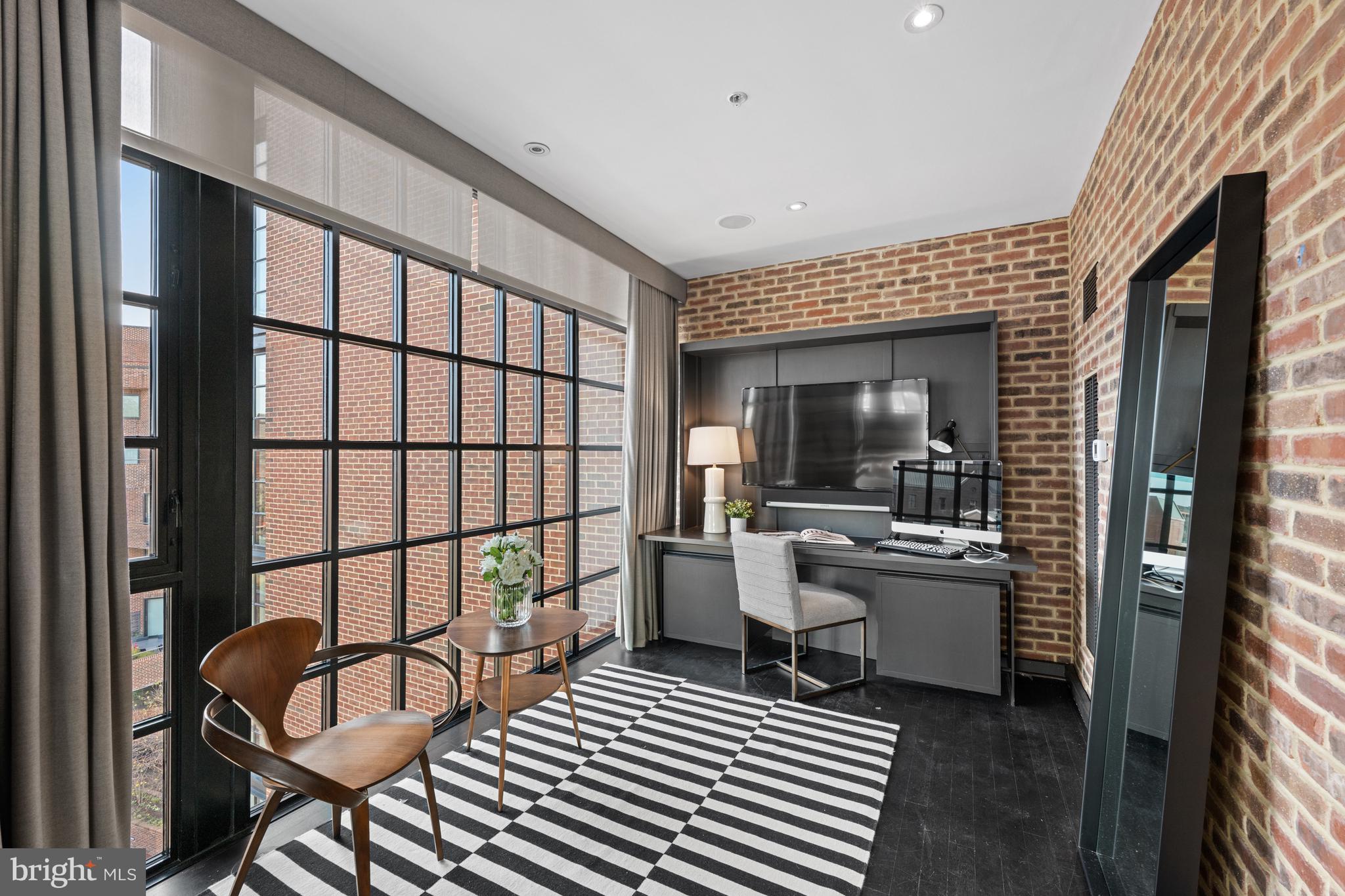 Real estate listing preview #5