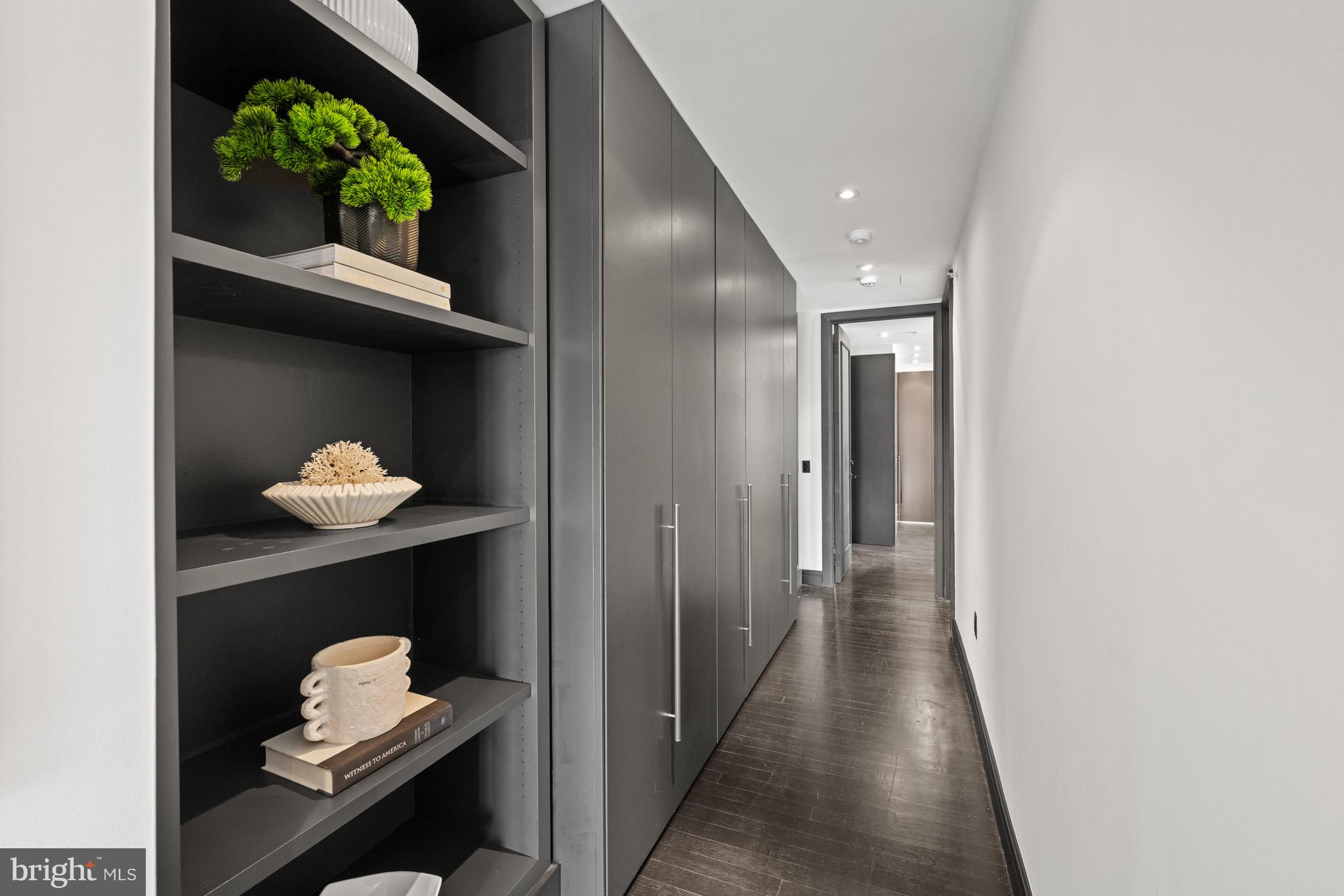 Real estate listing preview #11