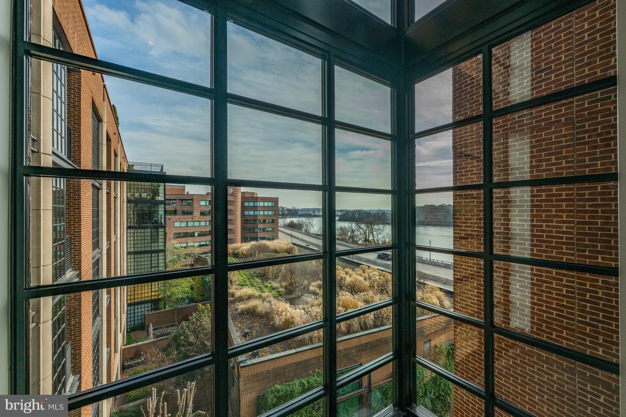 Real estate listing preview #28