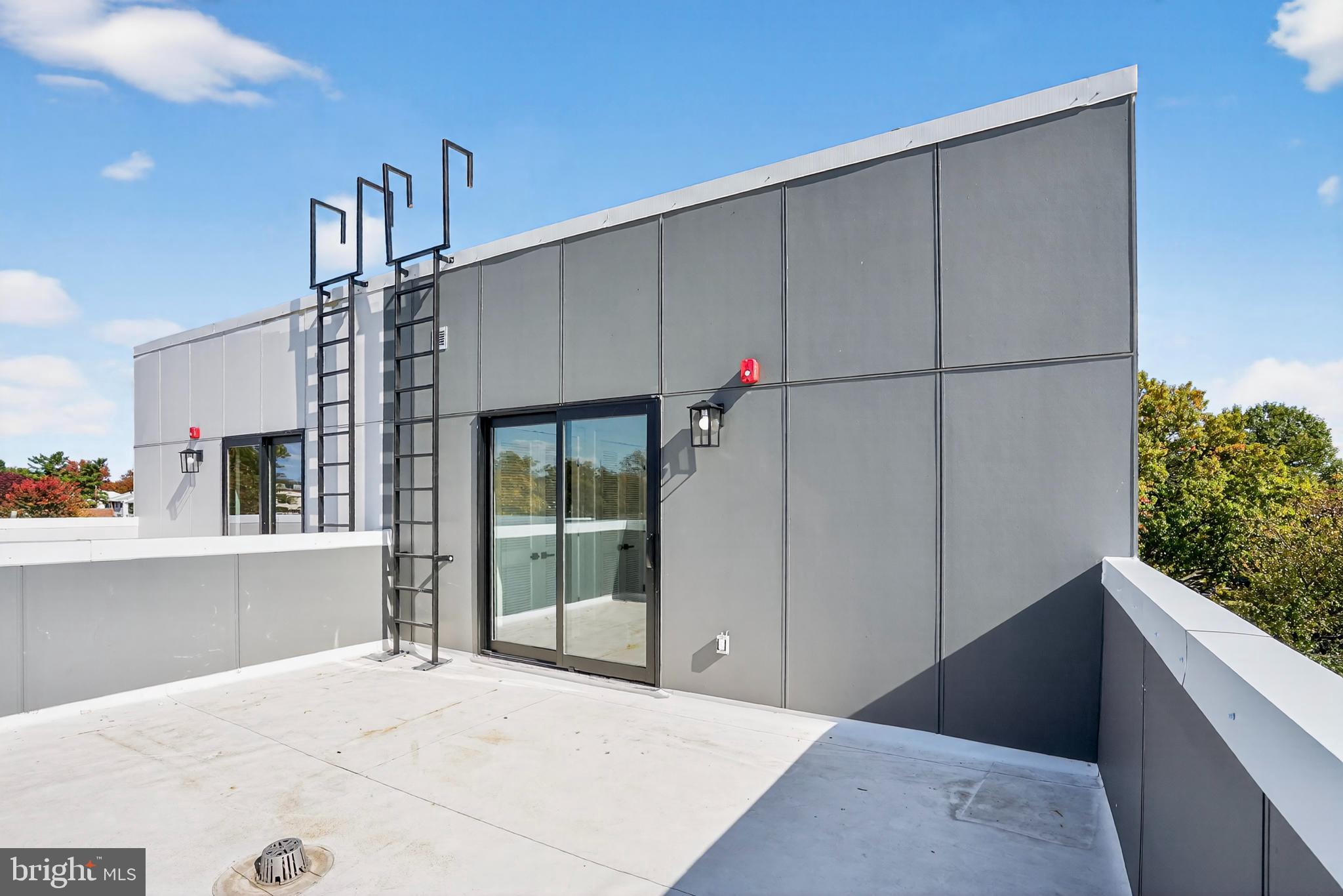 Real estate listing preview #34