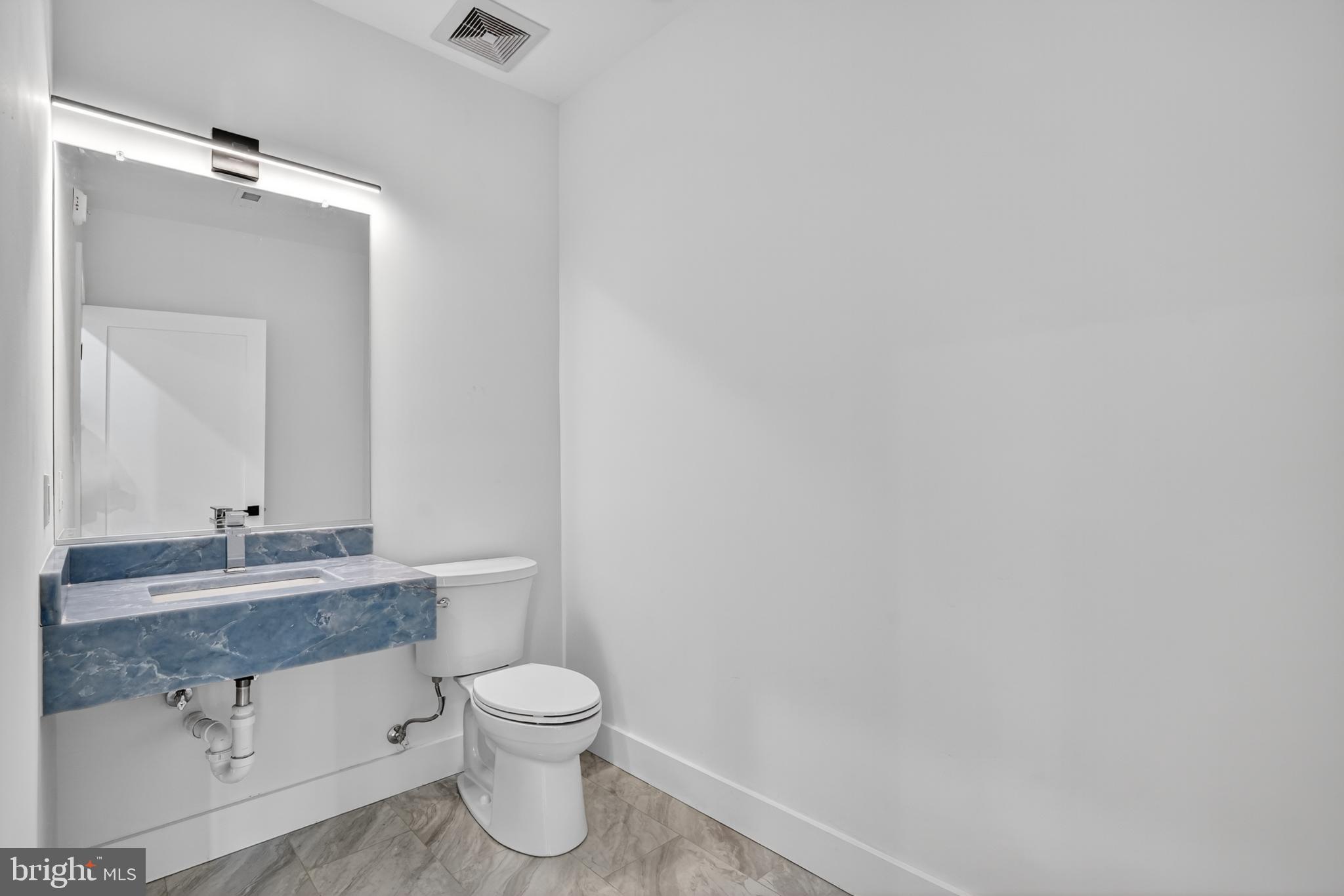 Real estate listing preview #11