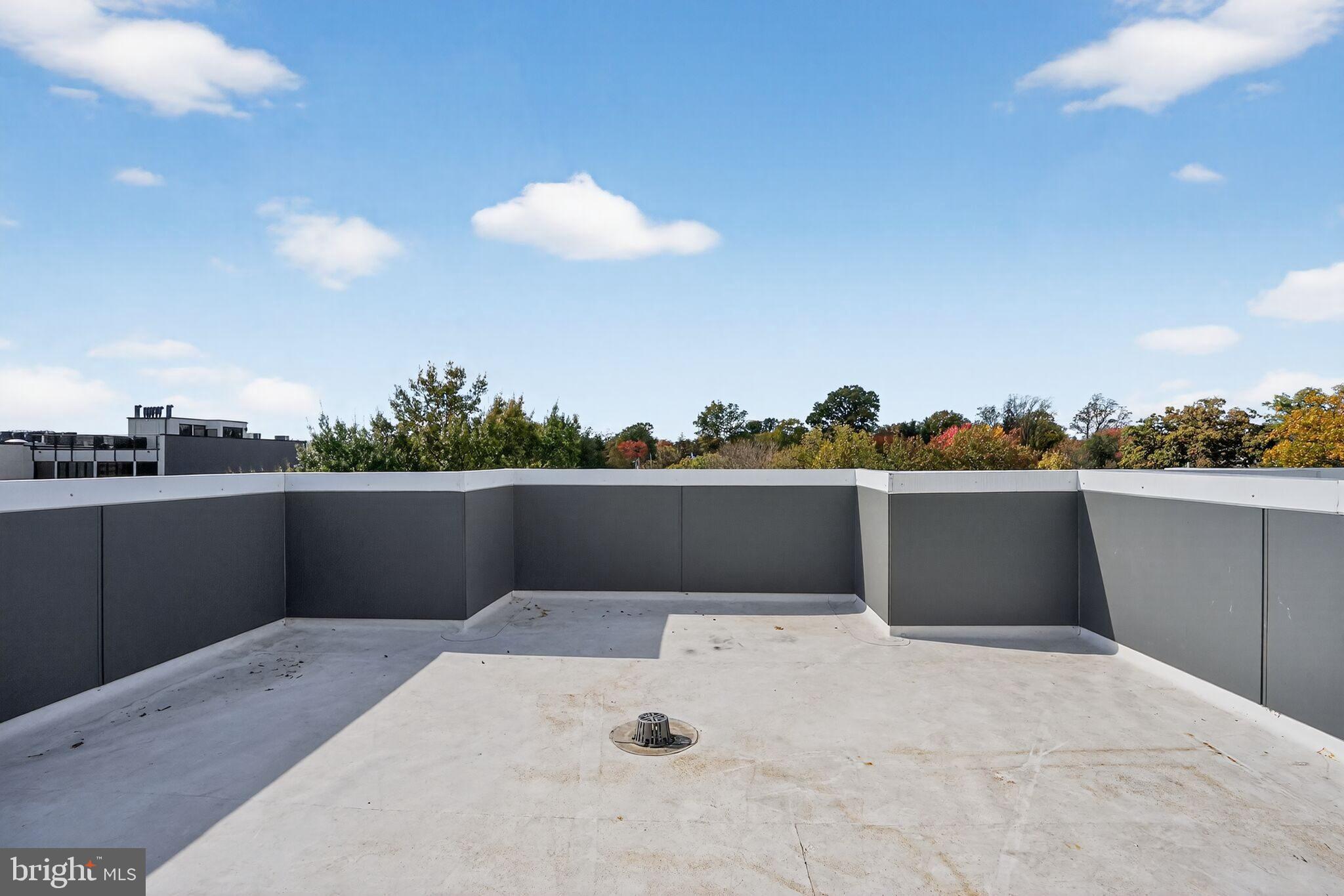 Real estate listing preview #33