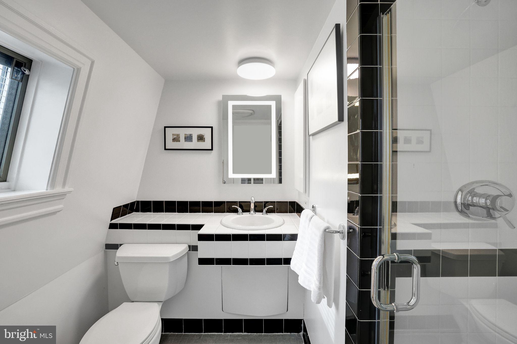 Real estate listing preview #18