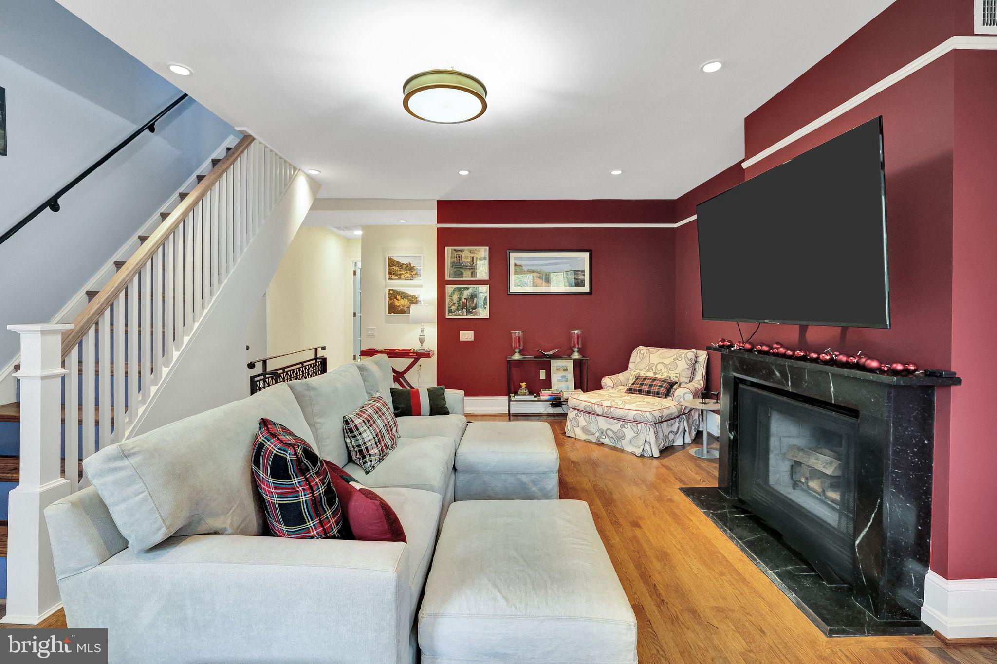 Real estate listing preview #9