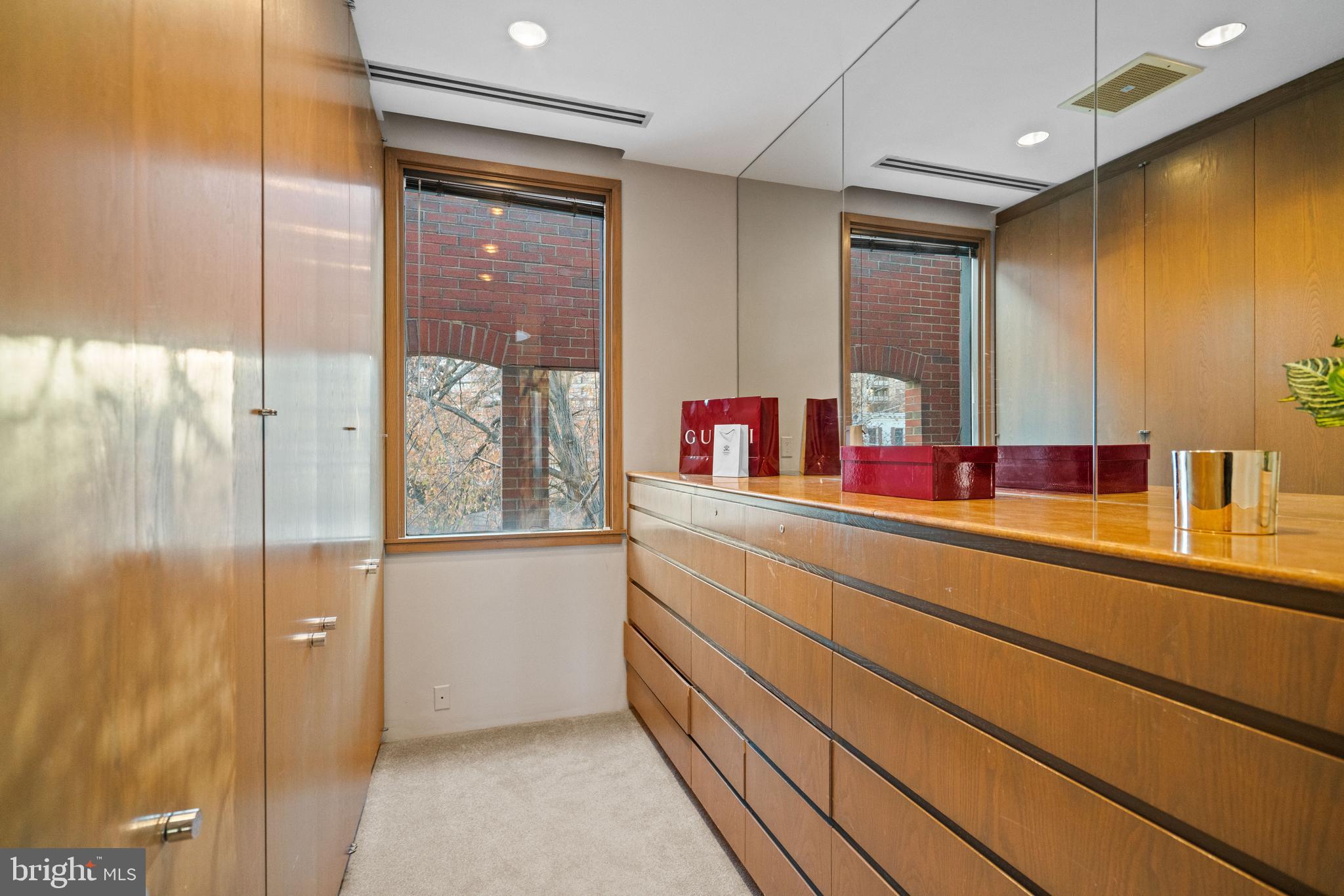 Real estate listing preview #28