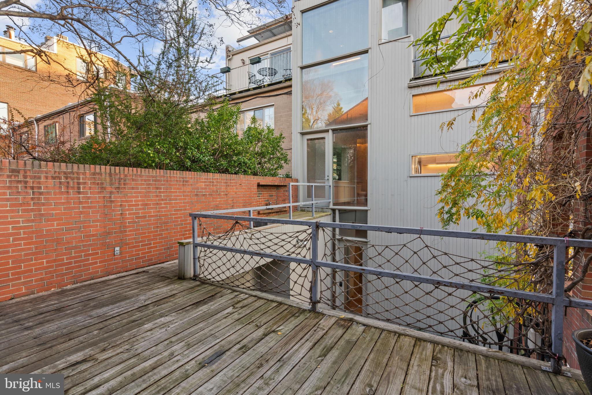 Real estate listing preview #22