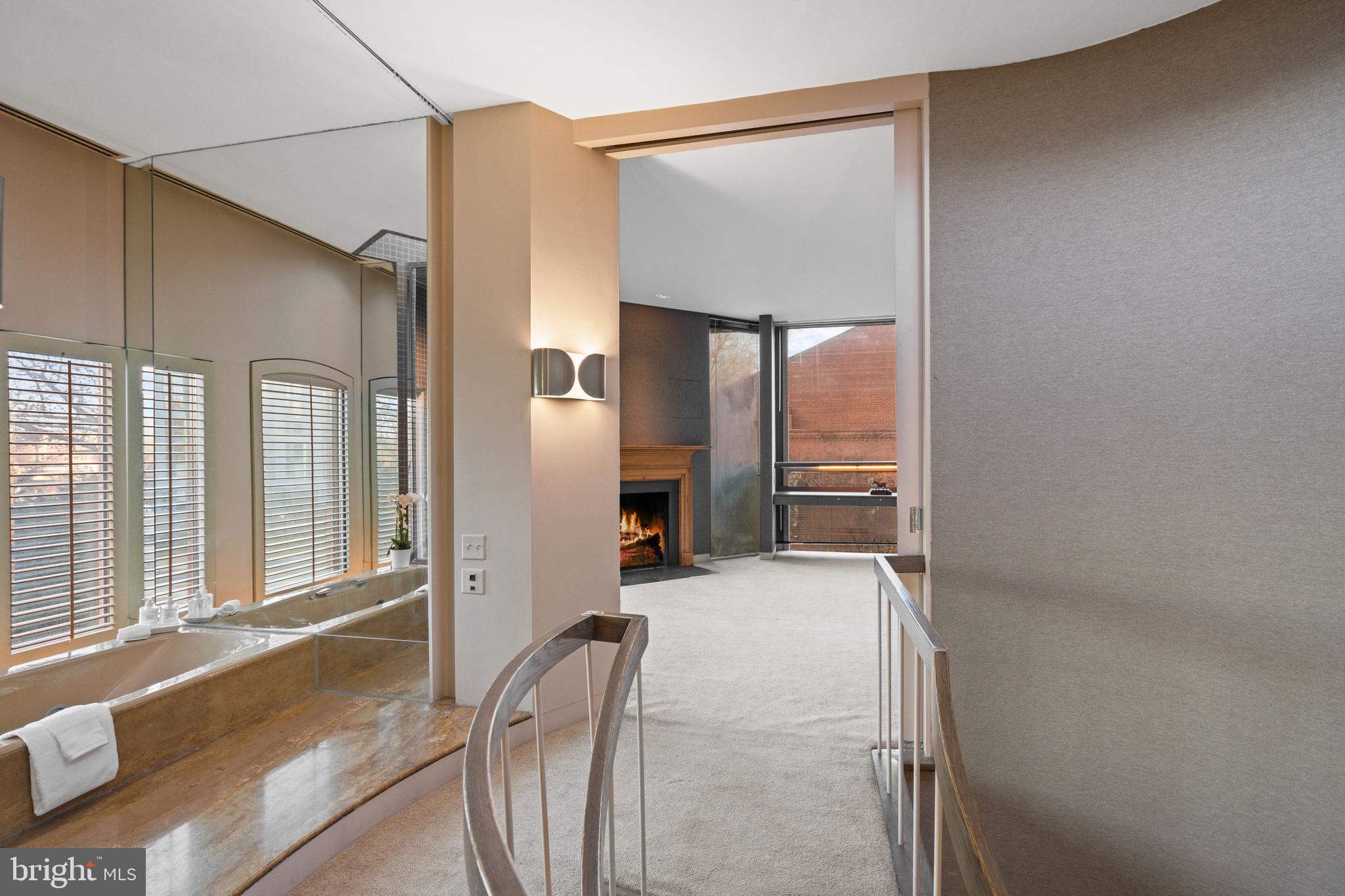 Real estate listing preview #25