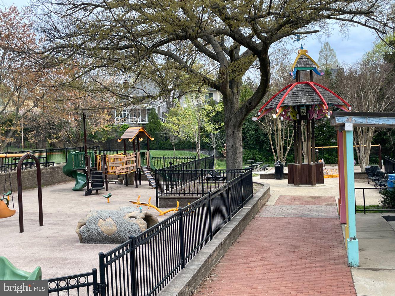 Real estate listing preview #46