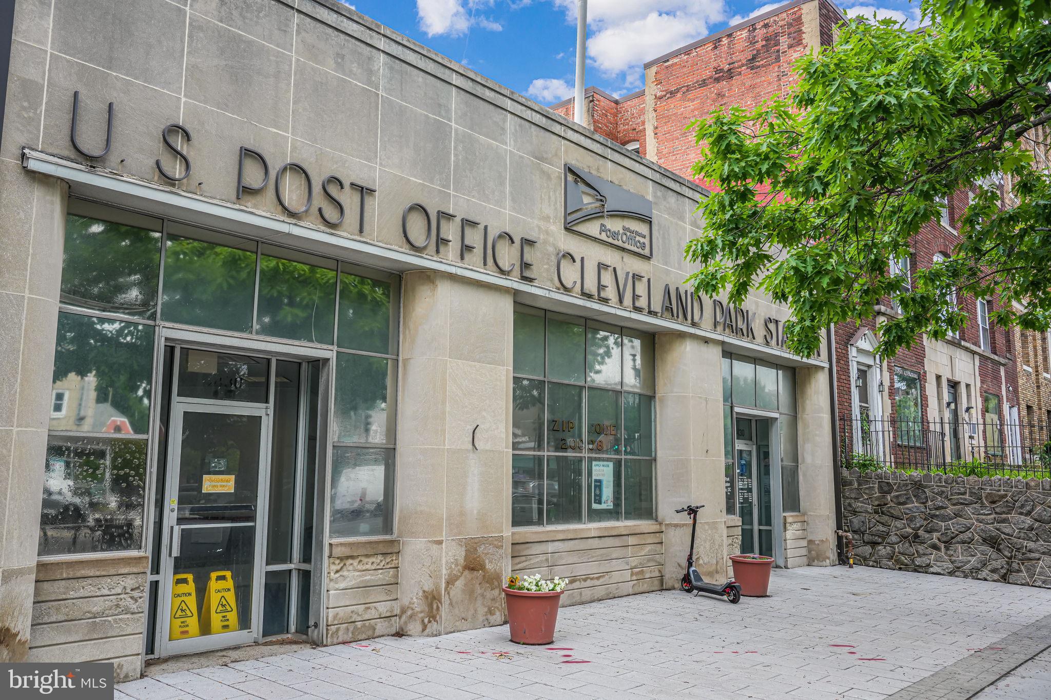 Real estate listing preview #32