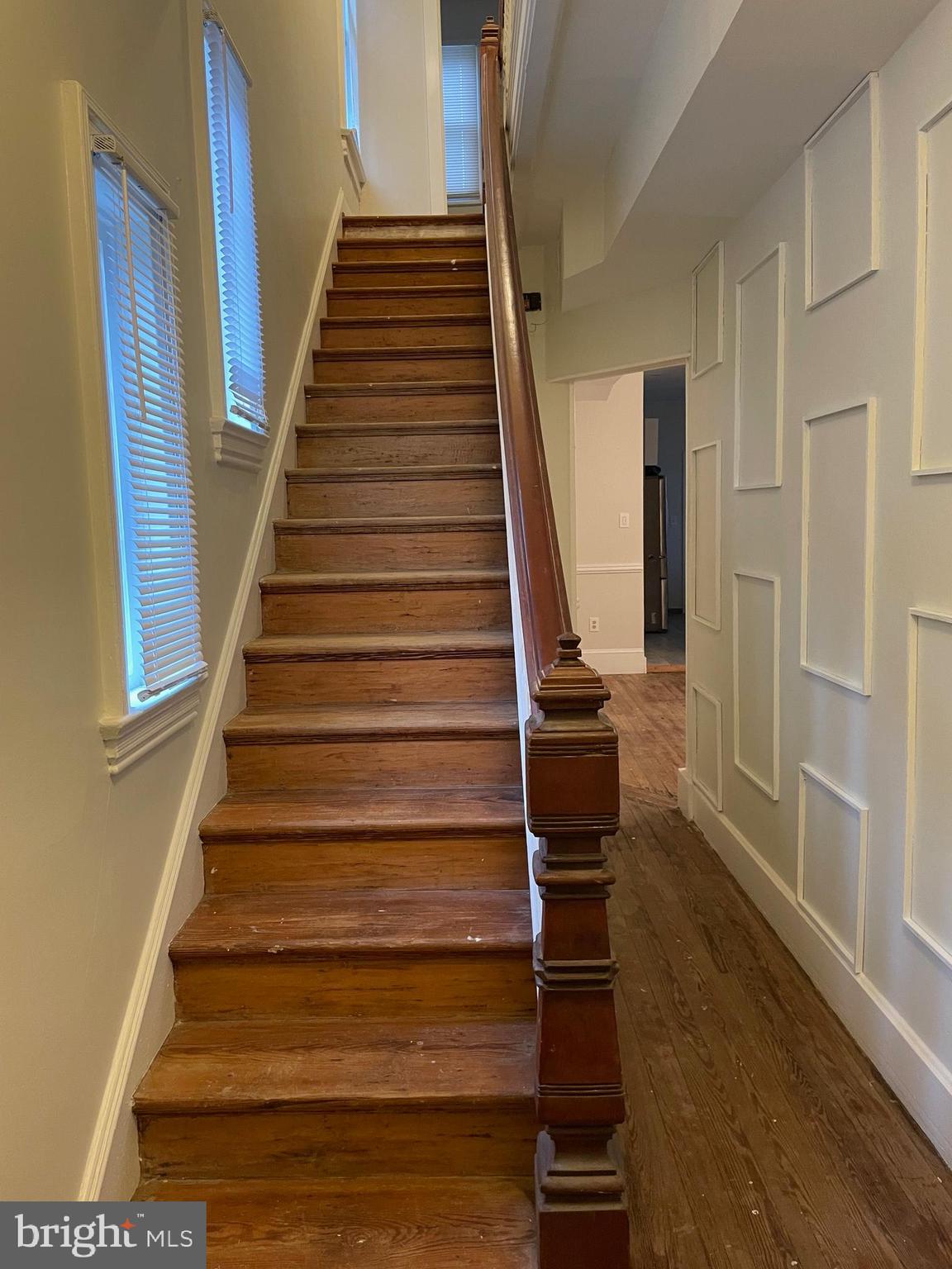 Real estate listing preview #4