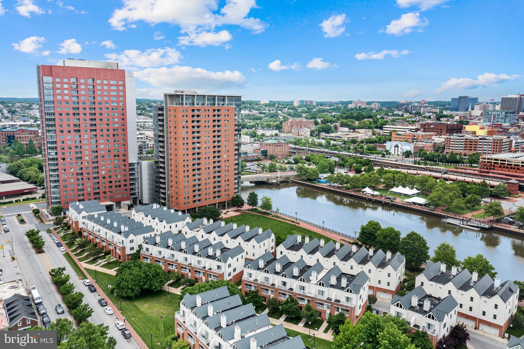 Real estate listing preview #9