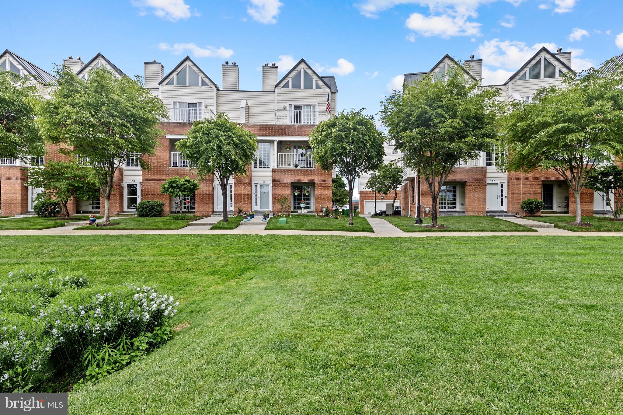 Real estate listing preview #5