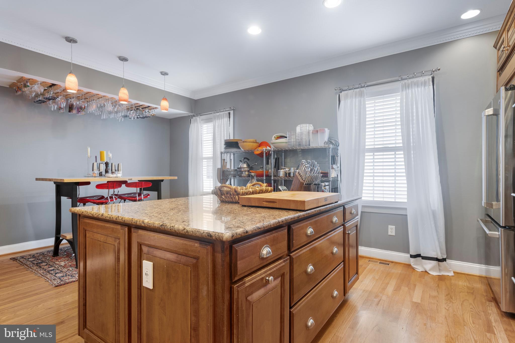 Real estate listing preview #33