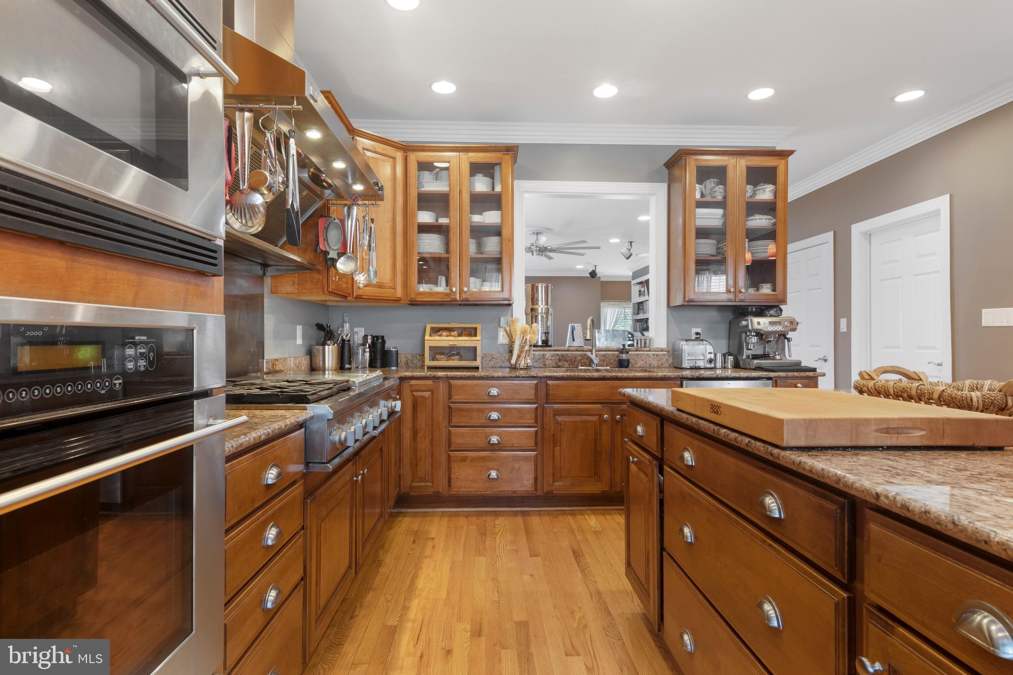 Real estate listing preview #32