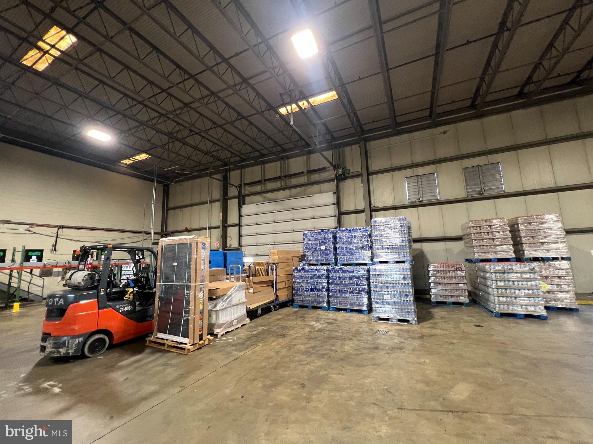 Real estate listing preview #32