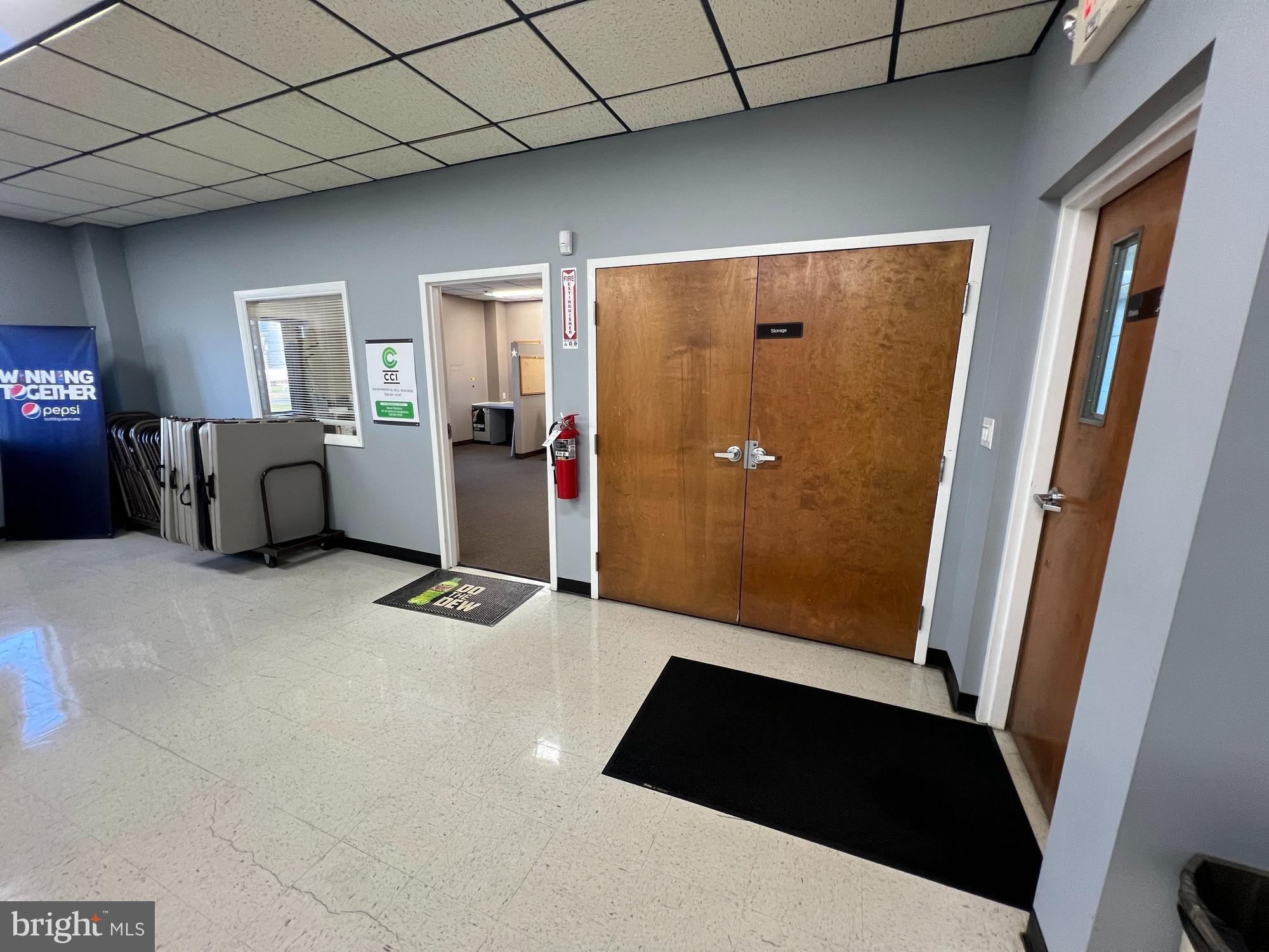 Real estate listing preview #17