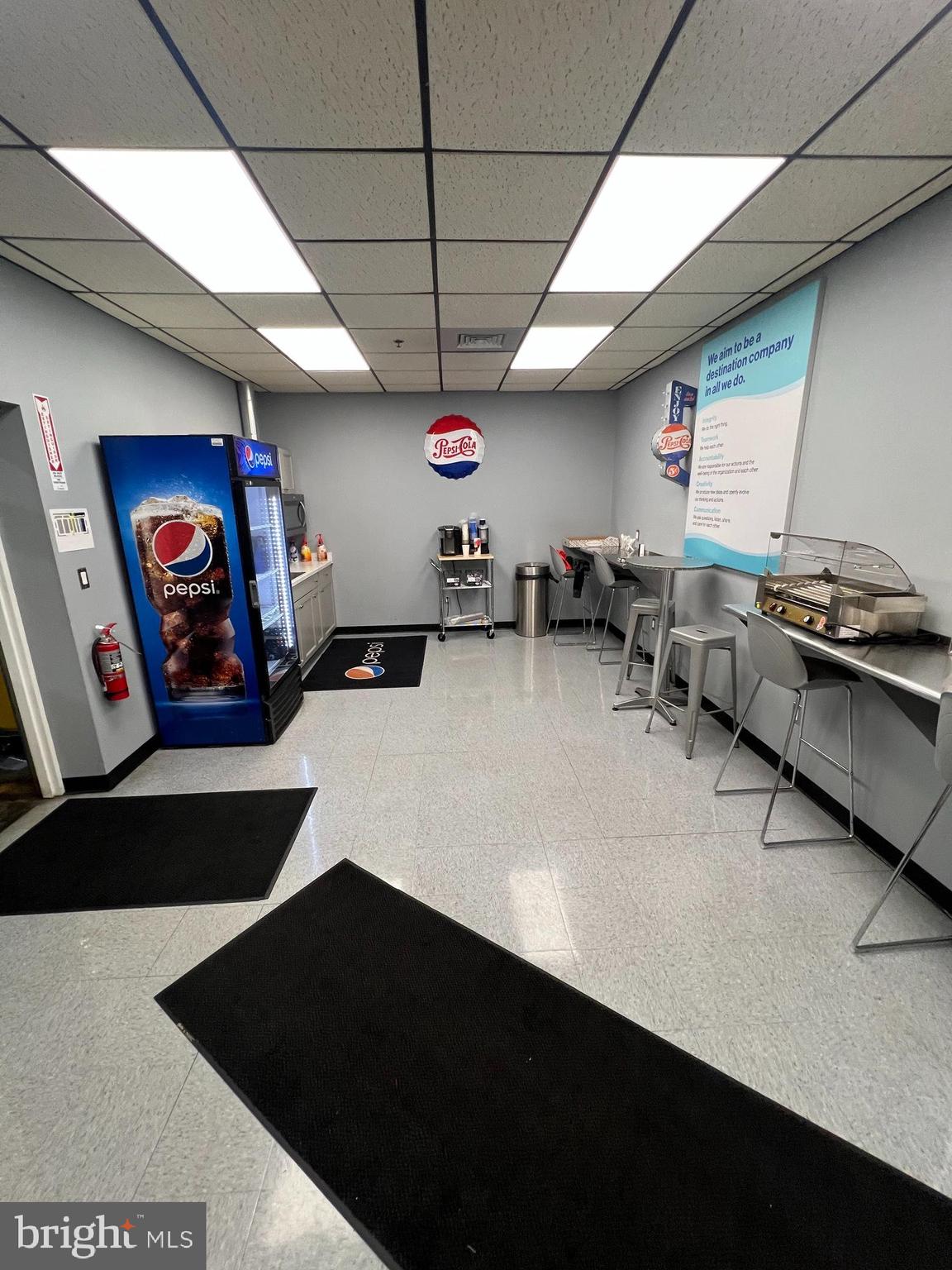 Real estate listing preview #27