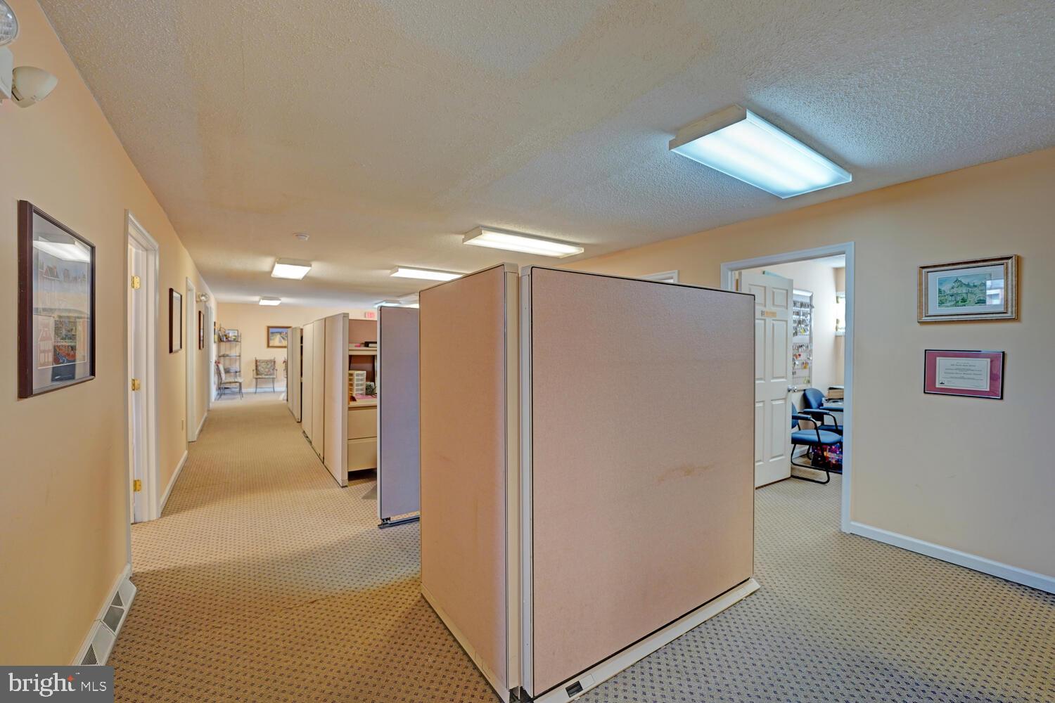 Real estate listing preview #26