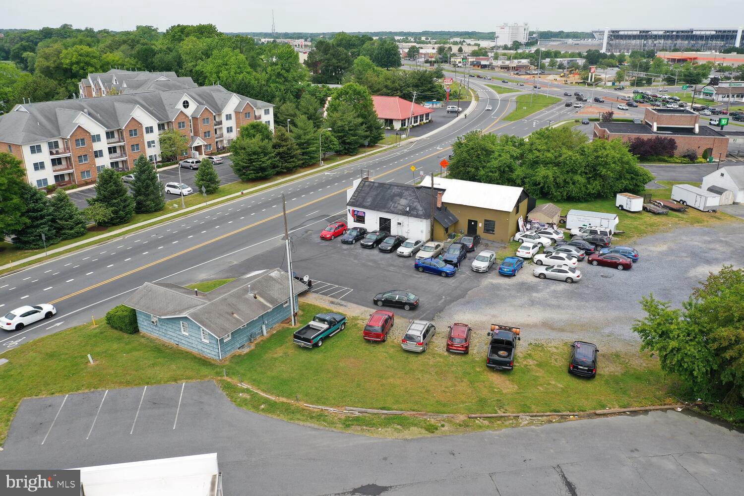 Real estate listing preview #35