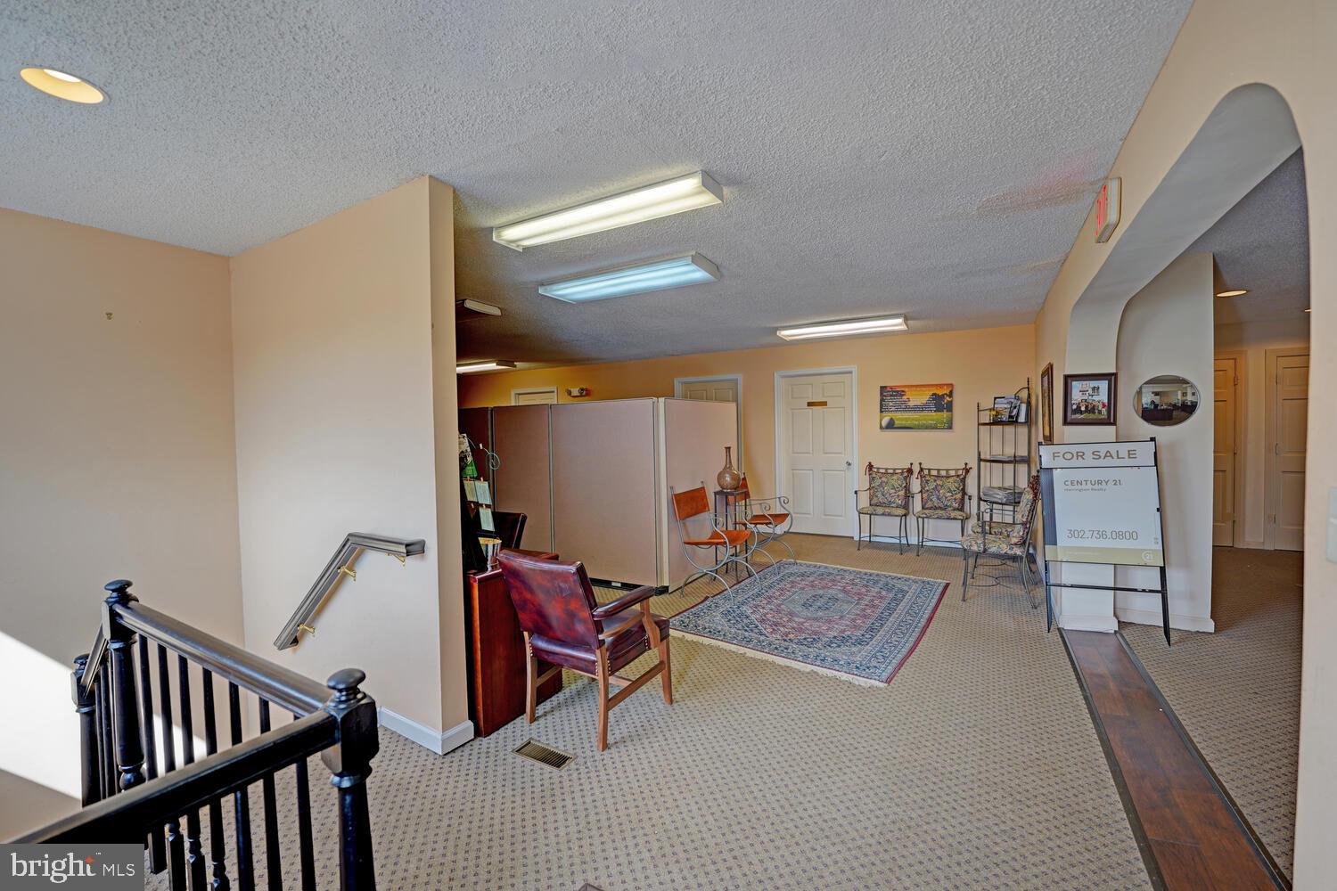 Real estate listing preview #12