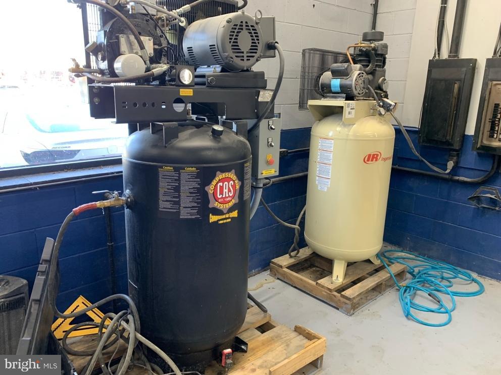 Real estate listing preview #17