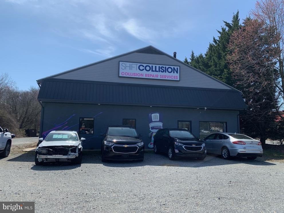 Real estate listing preview #15