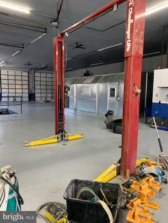 Real estate listing preview #13