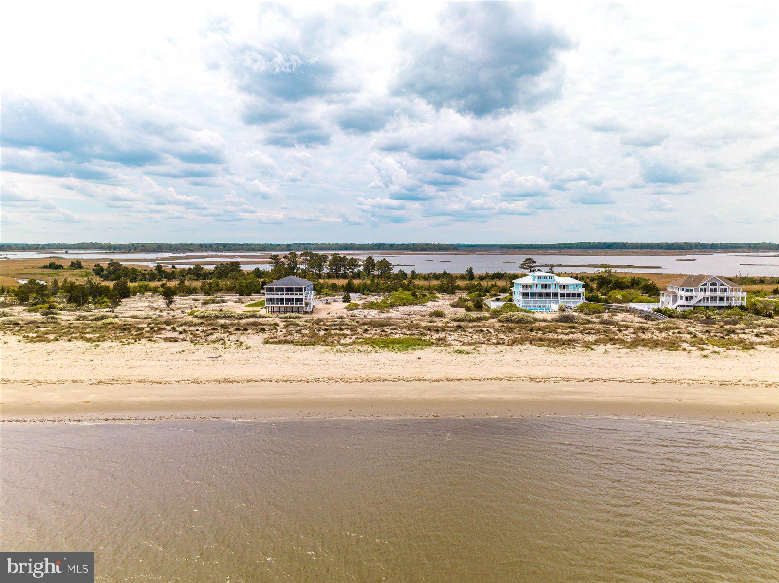 Real estate listing preview #14