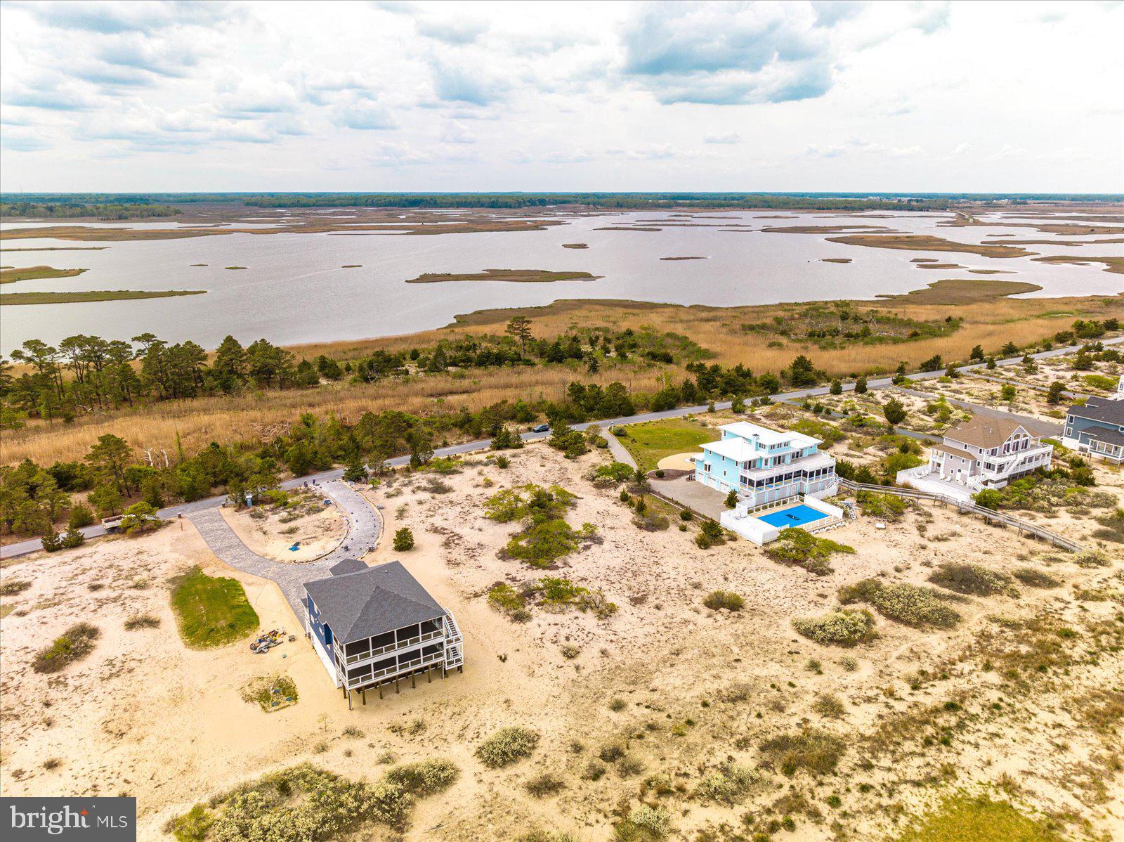 Real estate listing preview #6