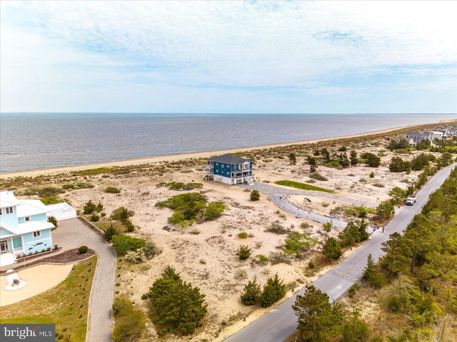 Real estate listing preview #2