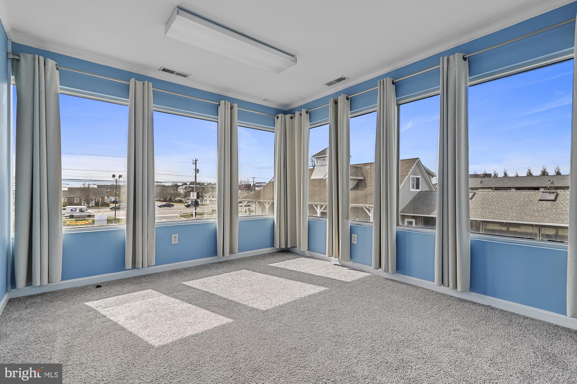 Real estate listing preview #49