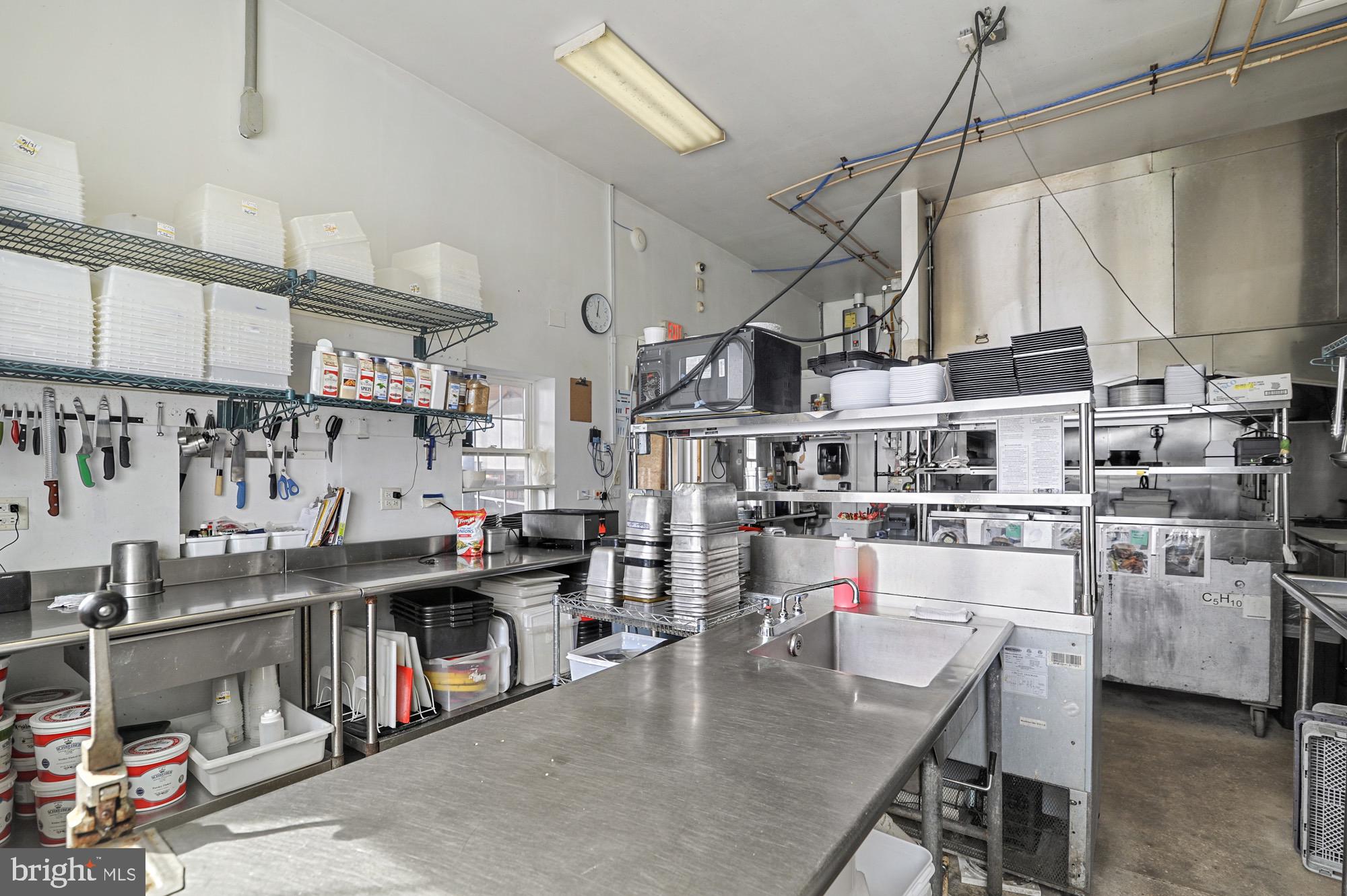 Real estate listing preview #36