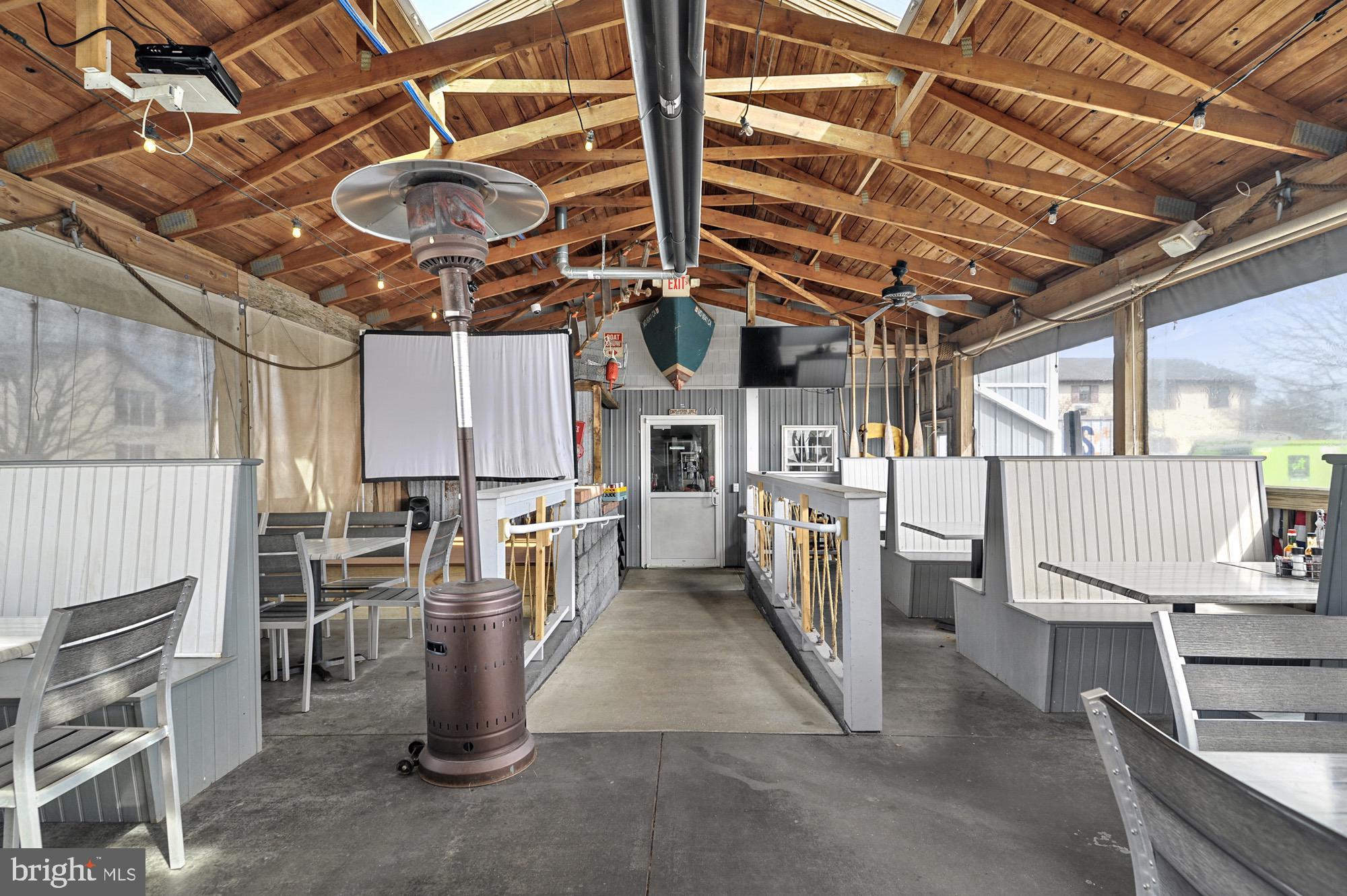 Real estate listing preview #32