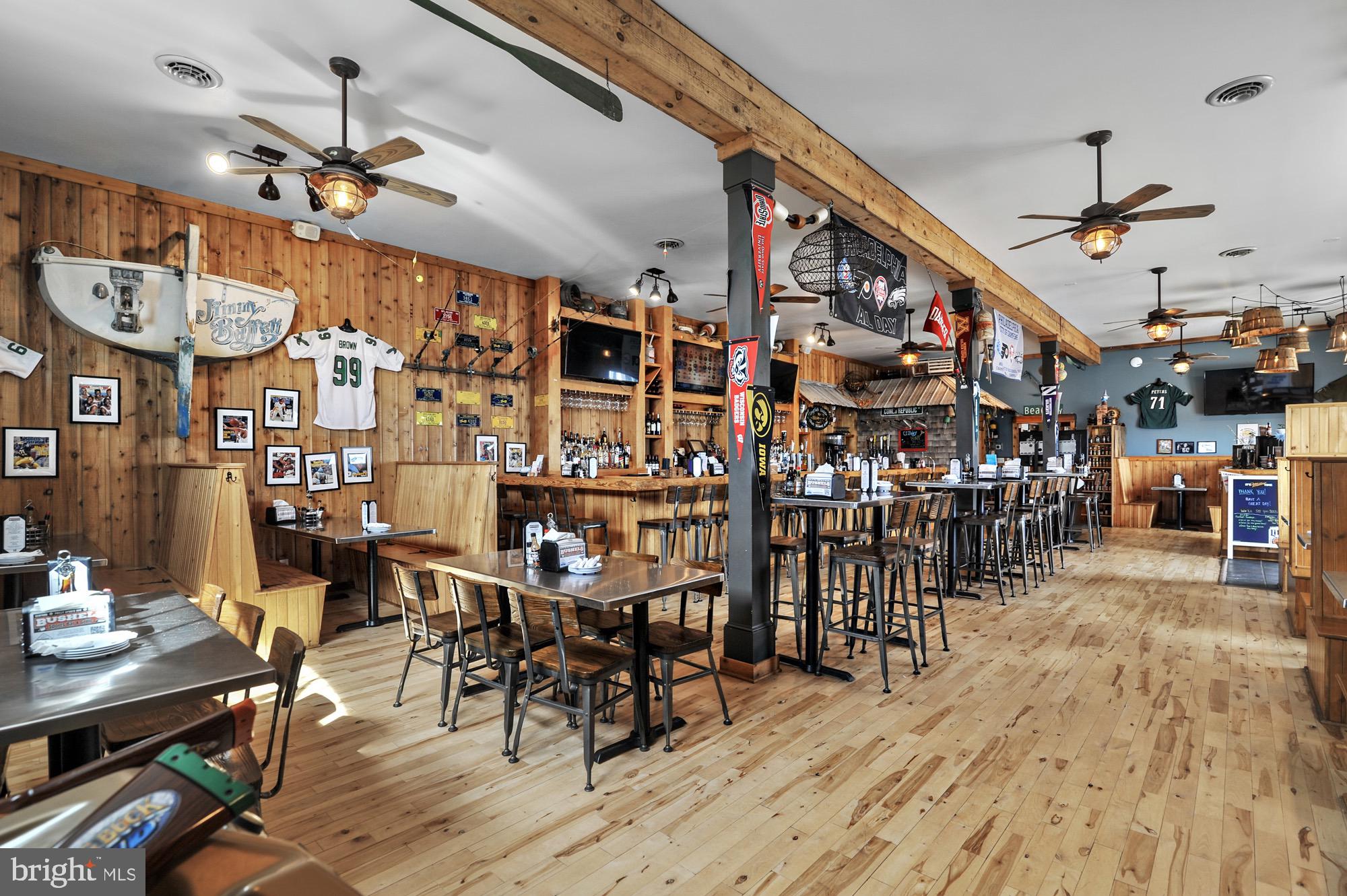 Real estate listing preview #24