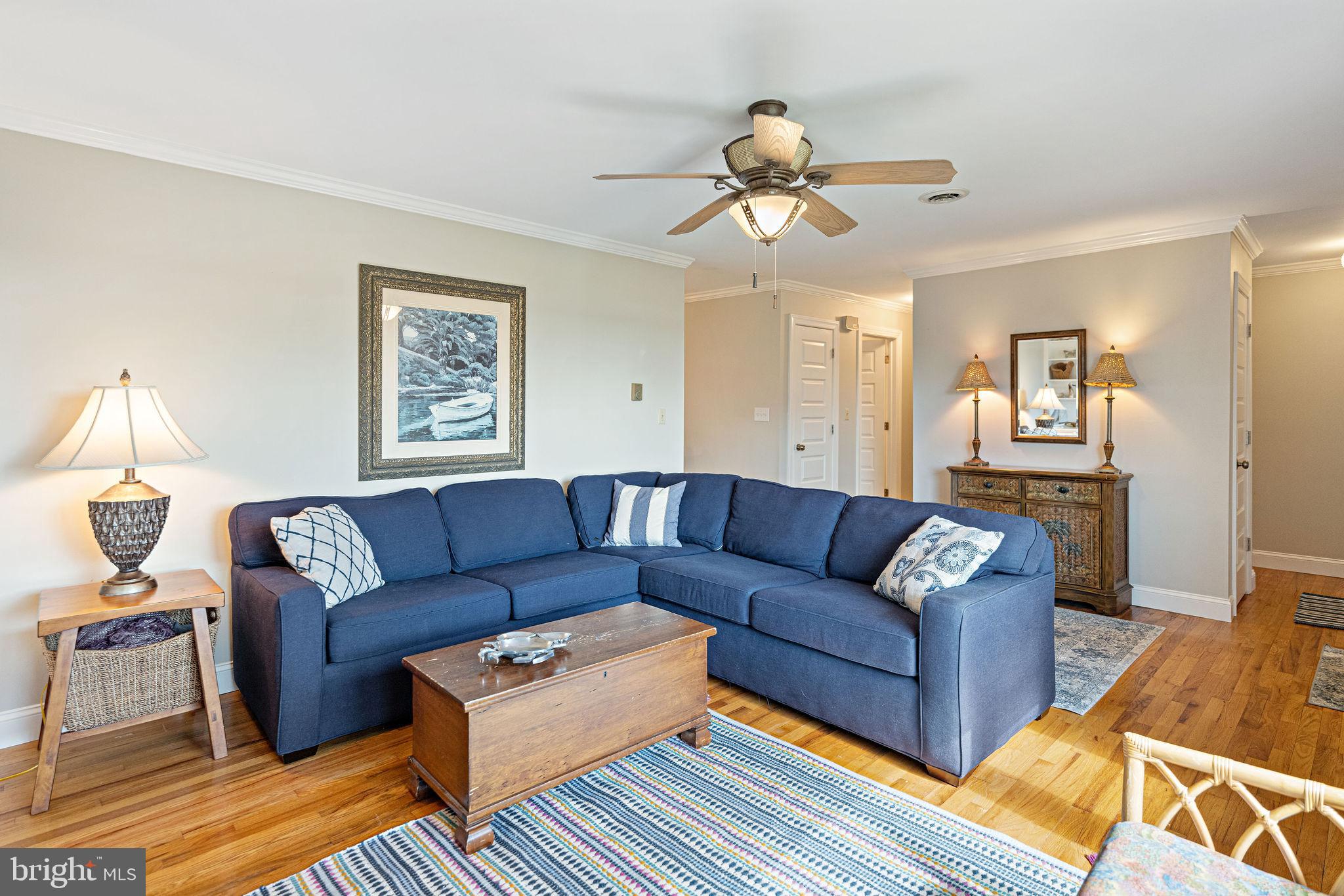 Real estate listing preview #6