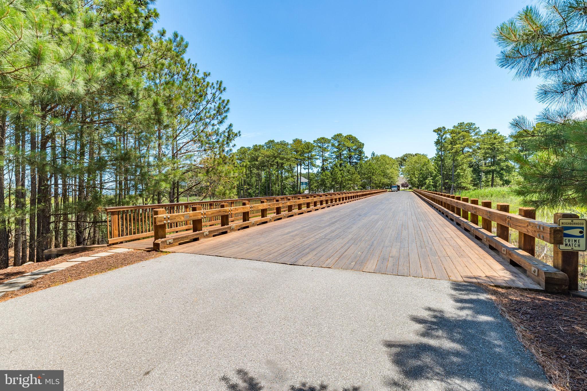 Real estate listing preview #4