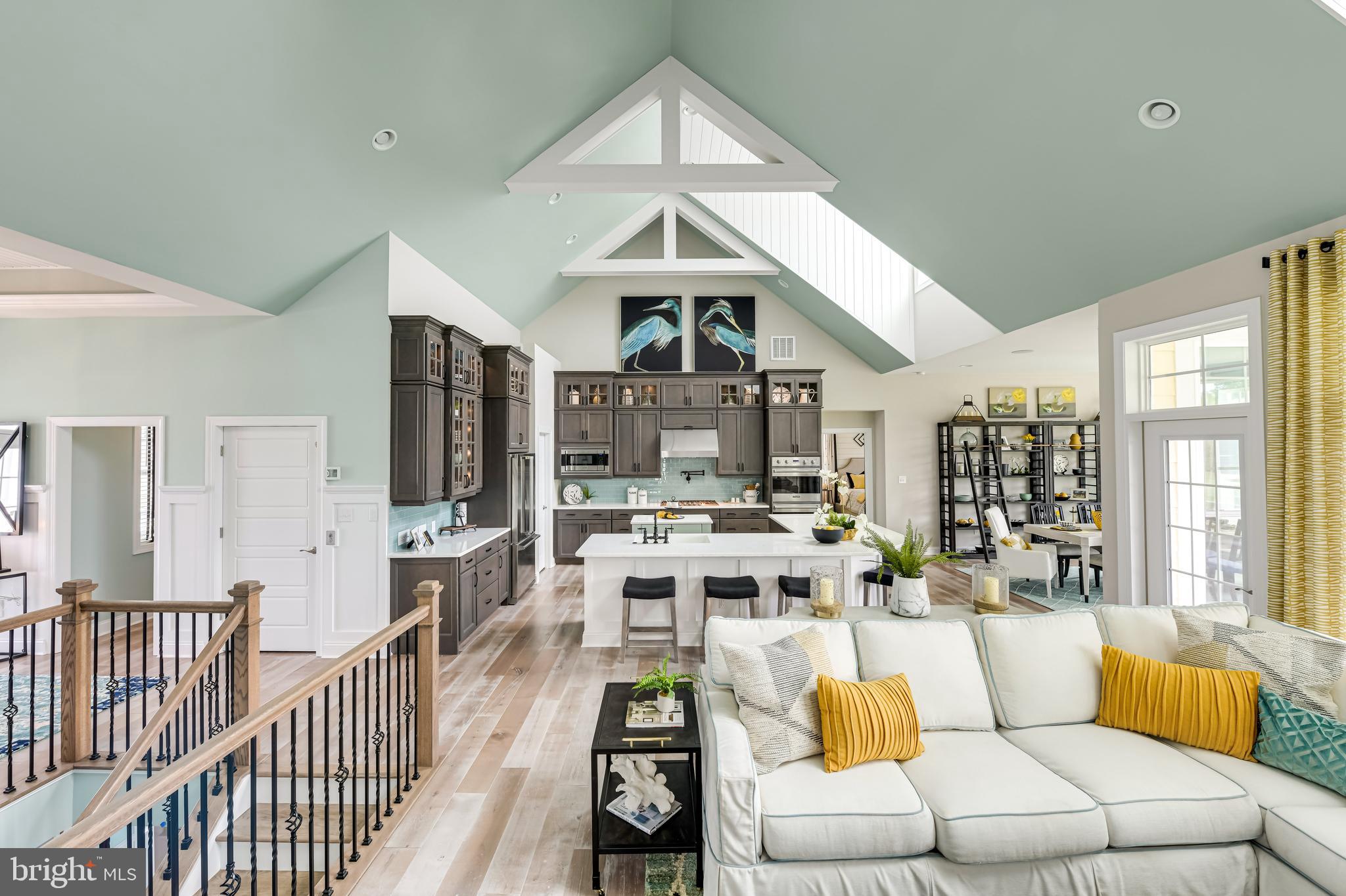 Real estate listing preview #4