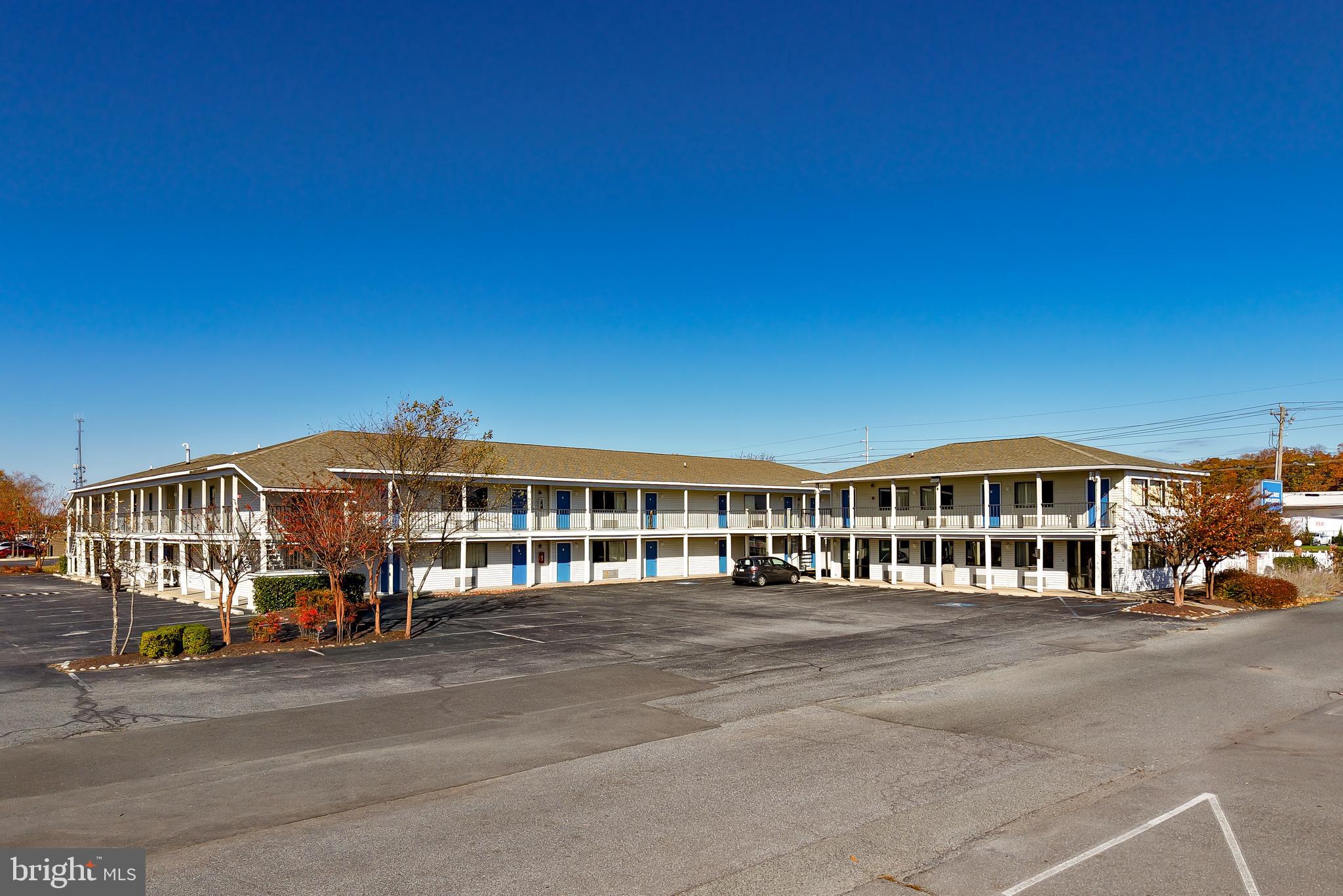 Real estate listing preview #10