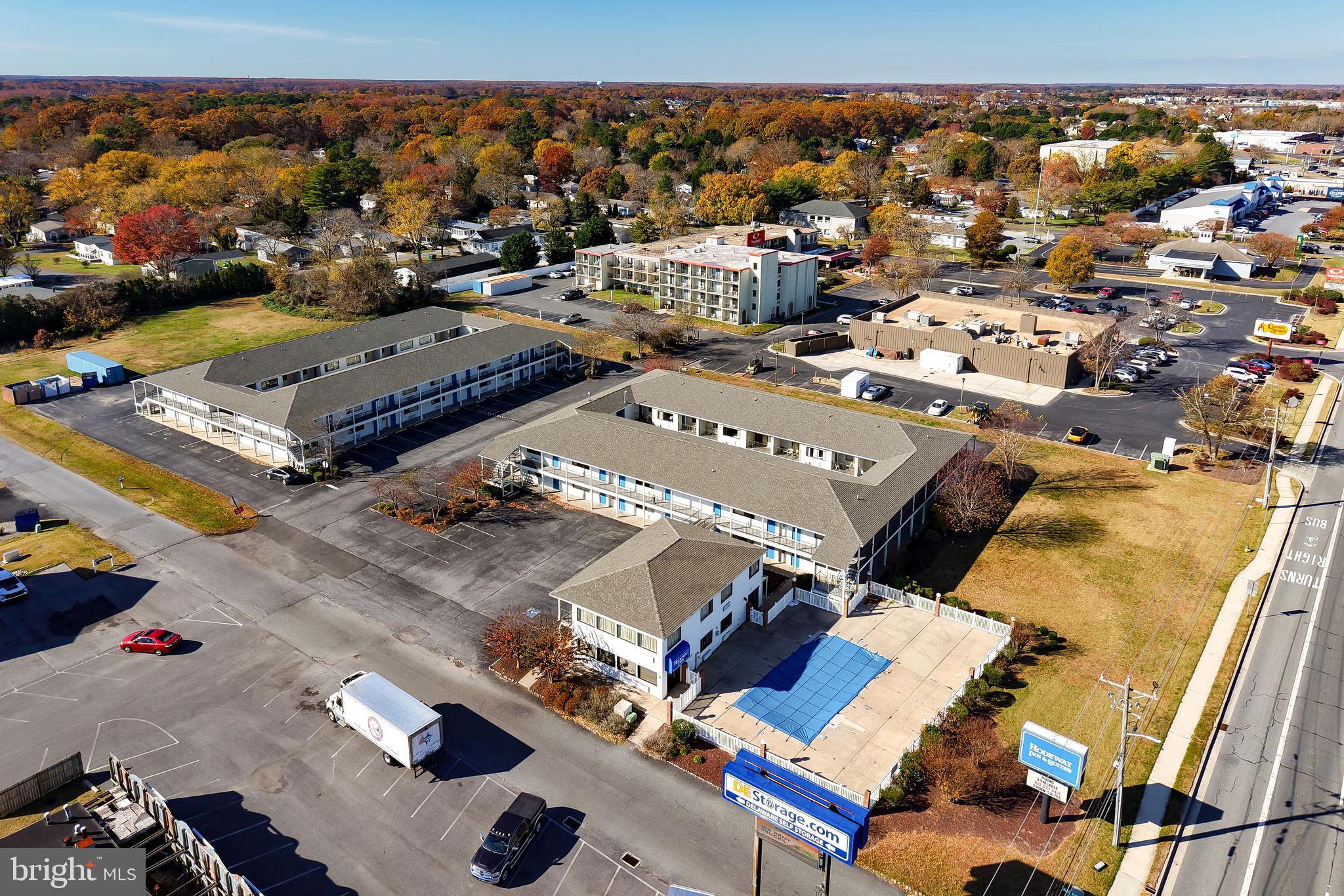 Real estate listing preview #9