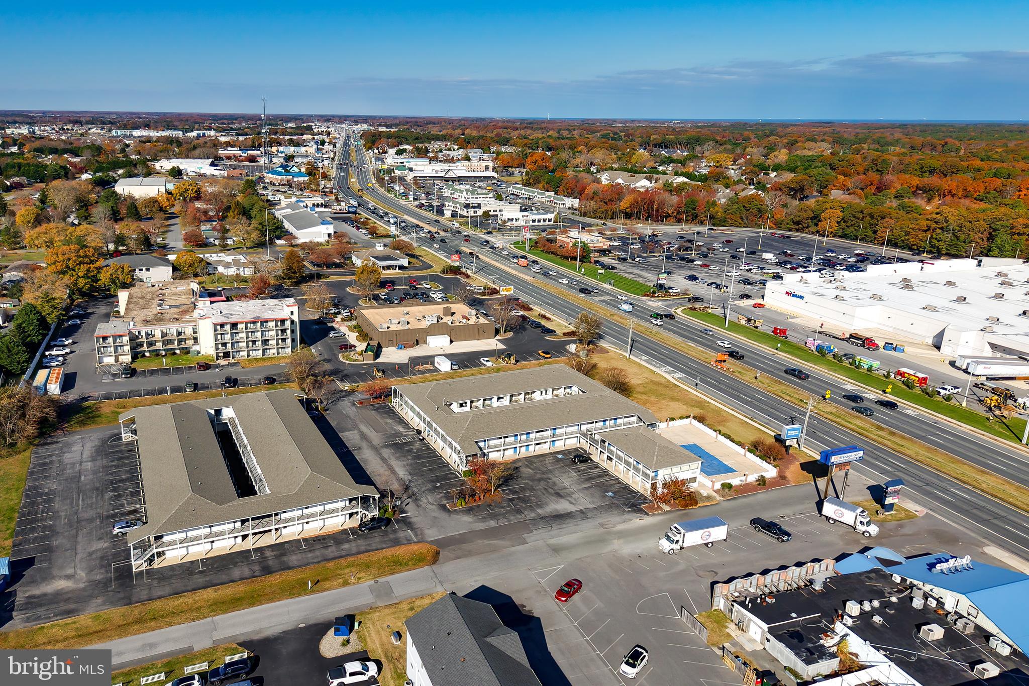 Real estate listing preview #12