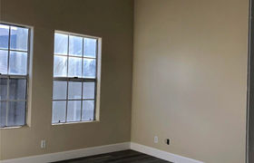 Real estate listing preview #3