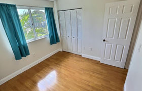 Real estate listing preview #14